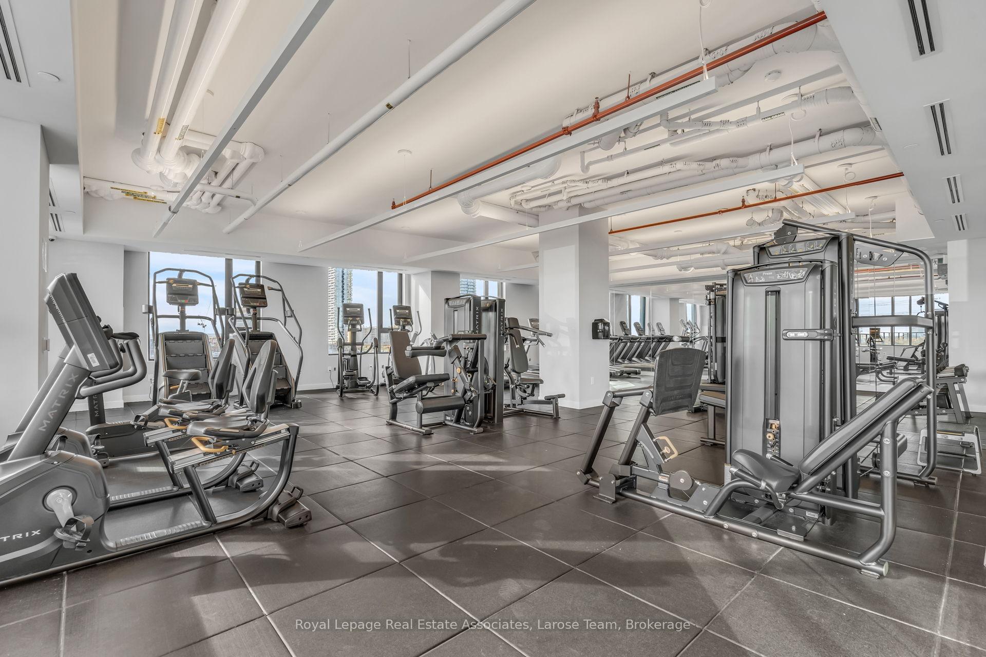 Photo 31 of Unit 3707, 2920 Highway 7 Road, Vaughan, Concord — HOMEH