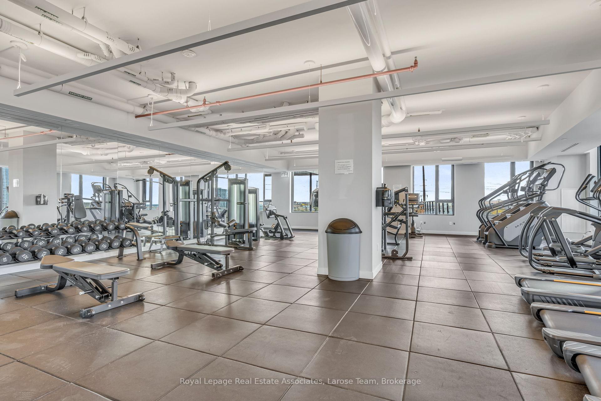 Photo 32 of Unit 3707, 2920 Highway 7 Road, Vaughan, Concord — HOMEH
