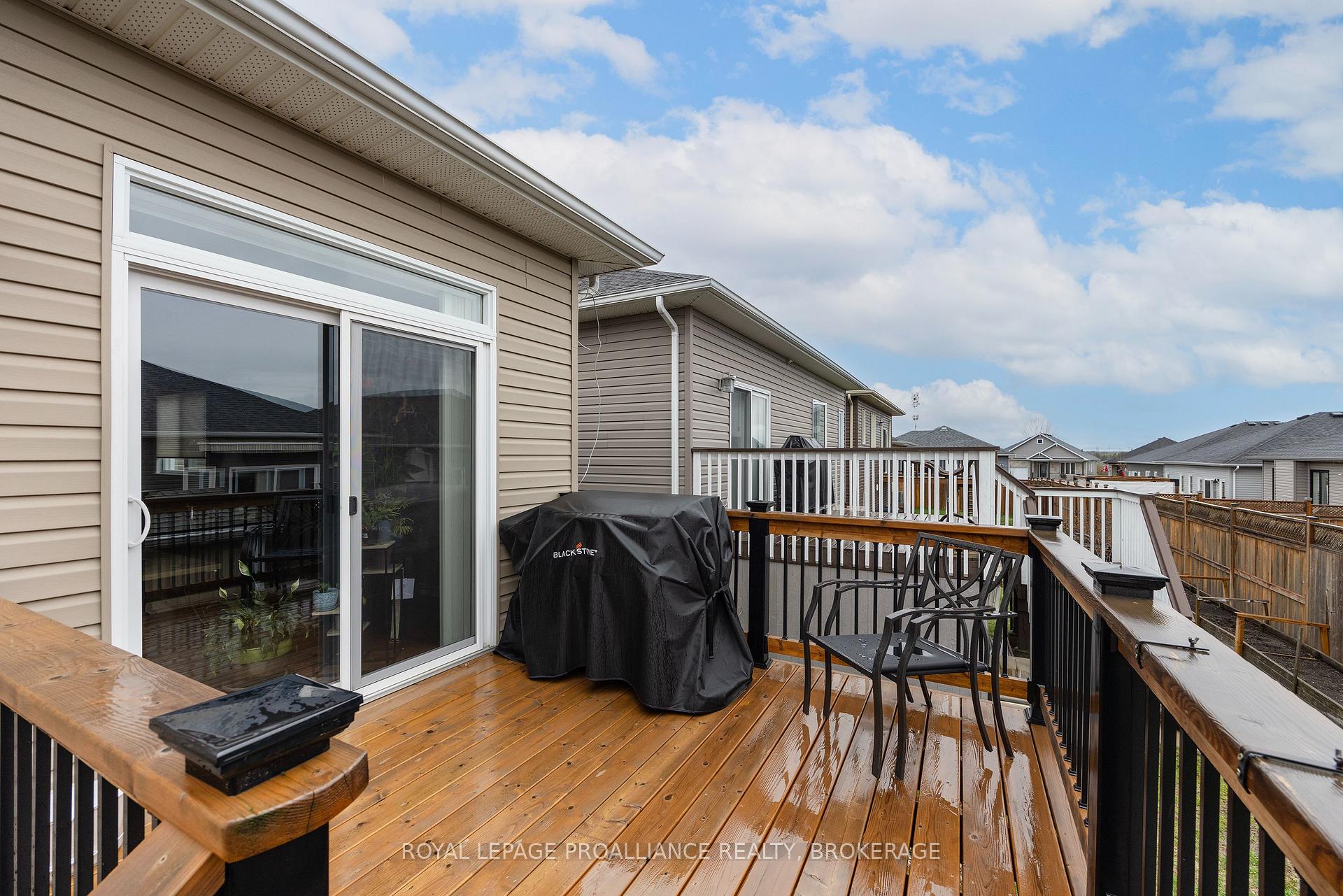 Photo 7 of 1224 Carfa Crescent, Kingston, City Northwest — HOMEH