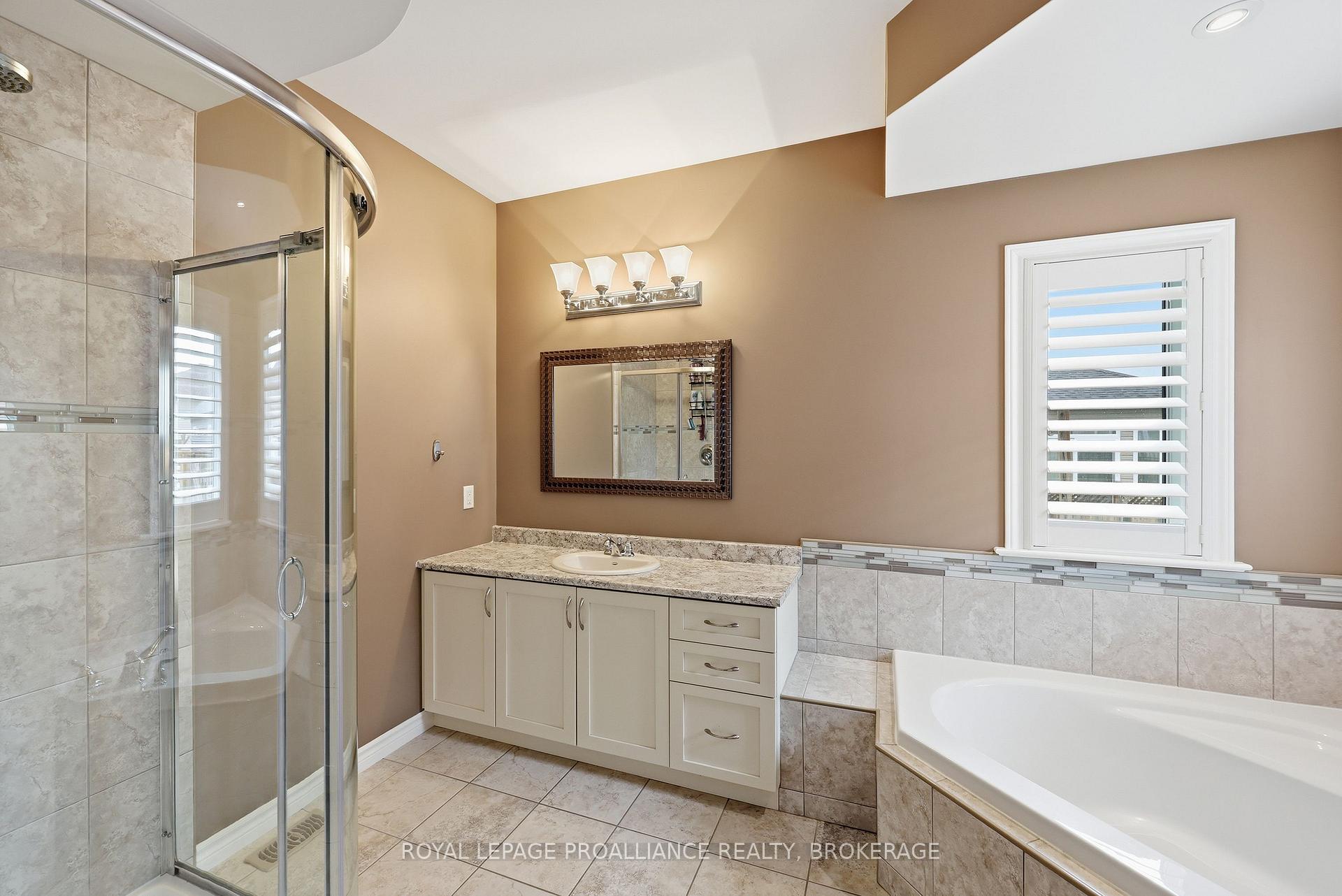 Photo 30 of 1224 Carfa Crescent, Kingston, City Northwest — HOMEH