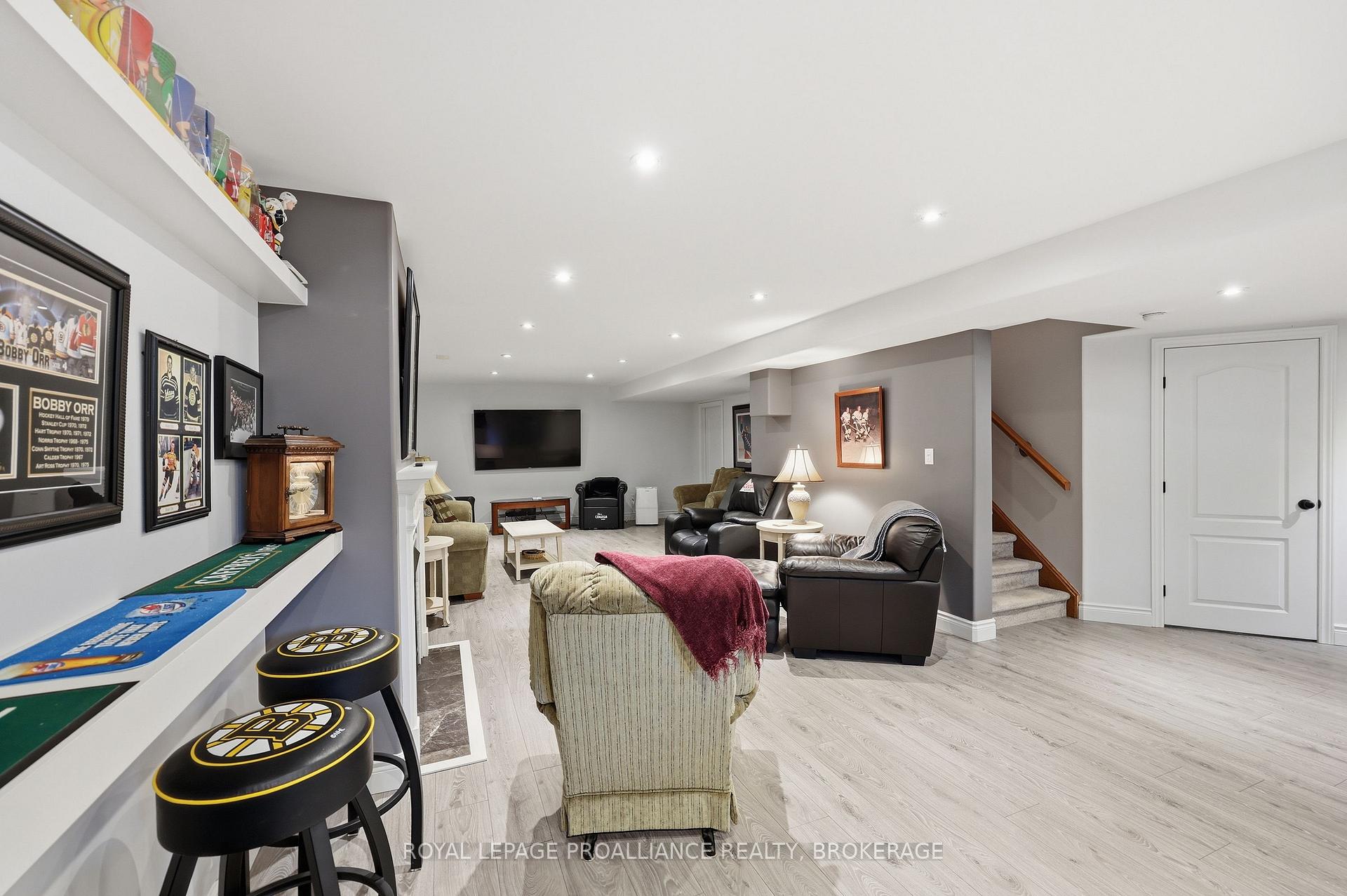 Photo 37 of 1224 Carfa Crescent, Kingston, City Northwest — HOMEH