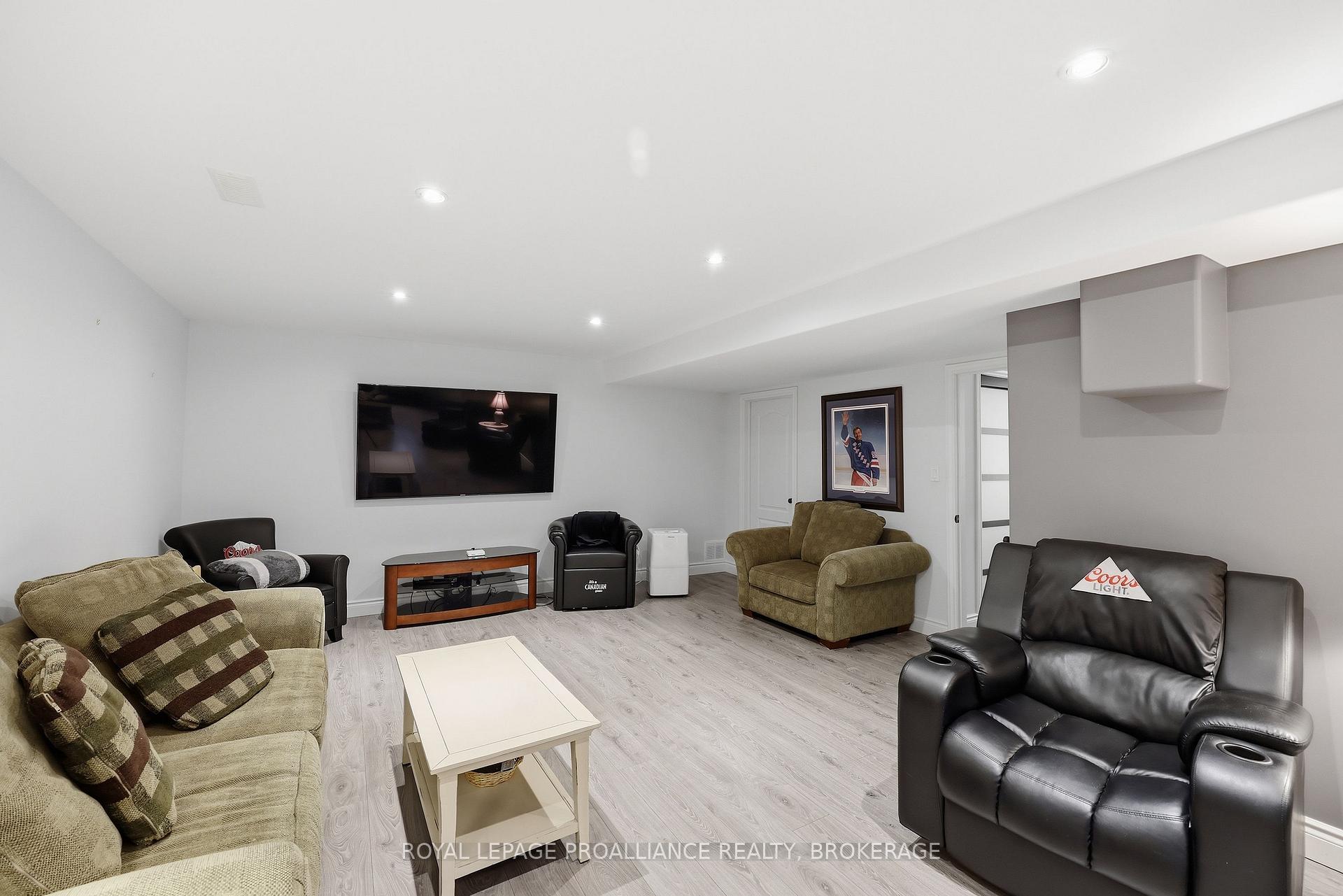 Photo 39 of 1224 Carfa Crescent, Kingston, City Northwest — HOMEH
