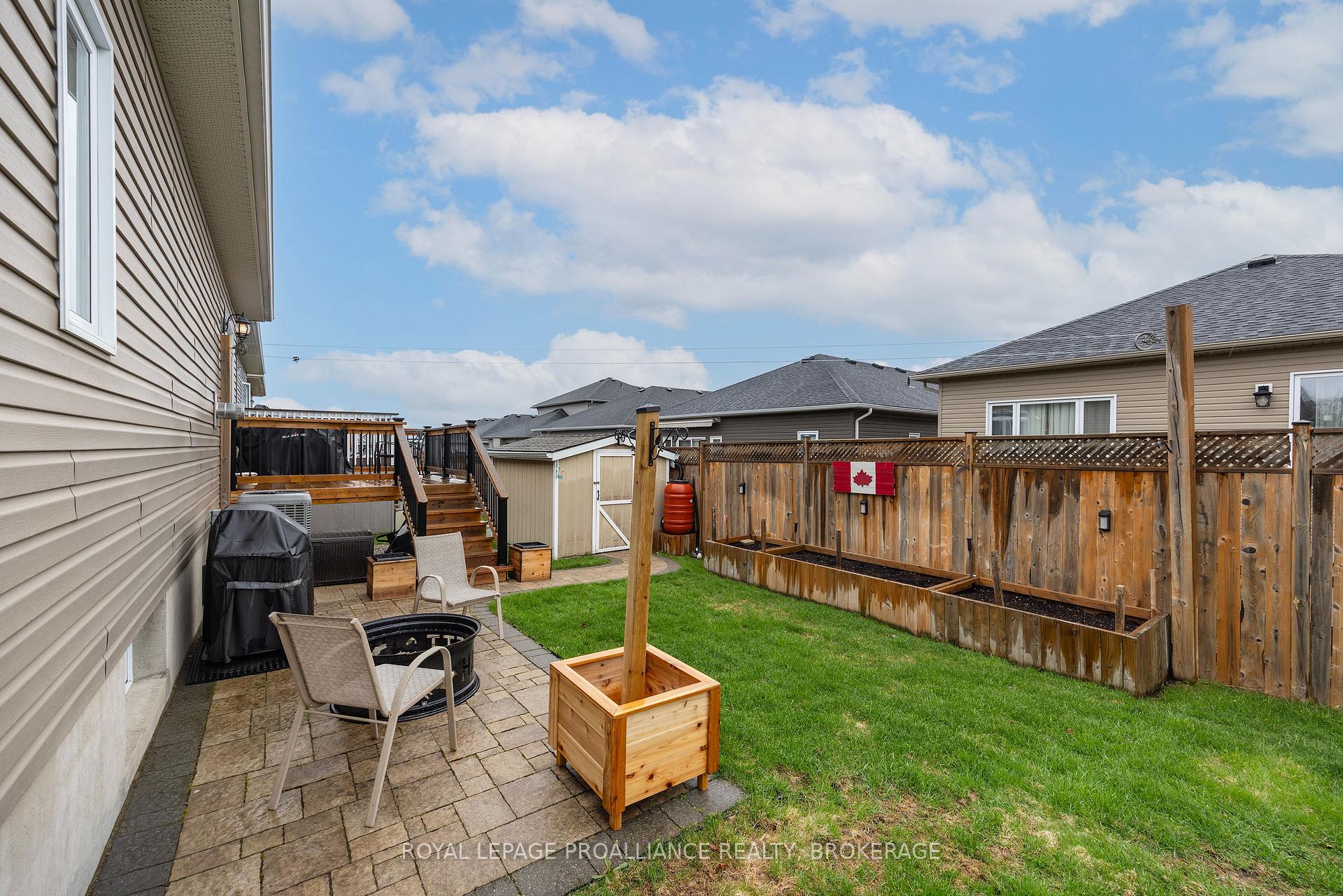 Photo 4 of 1224 Carfa Crescent, Kingston, City Northwest — HOMEH