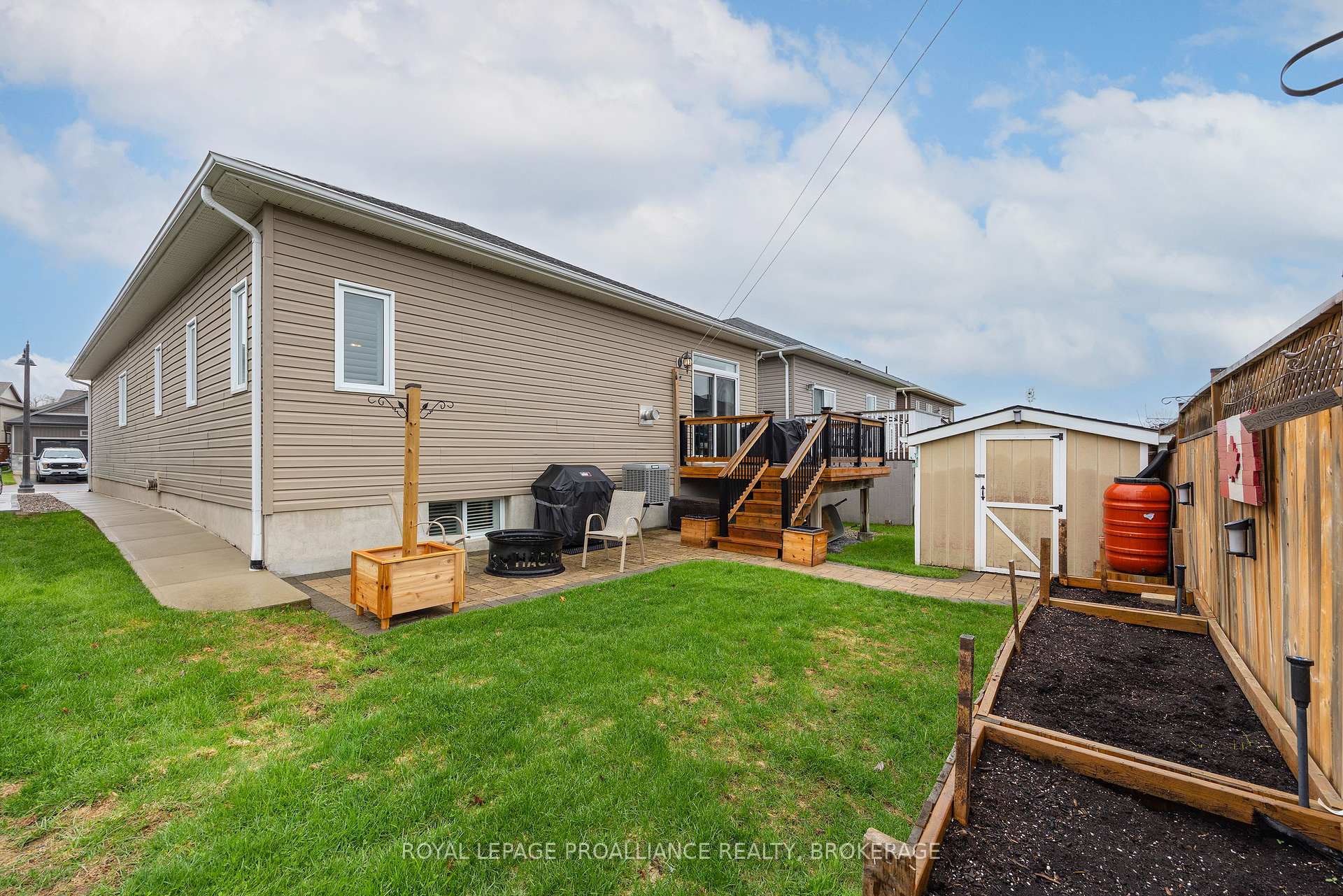 Photo 5 of 1224 Carfa Crescent, Kingston, City Northwest — HOMEH