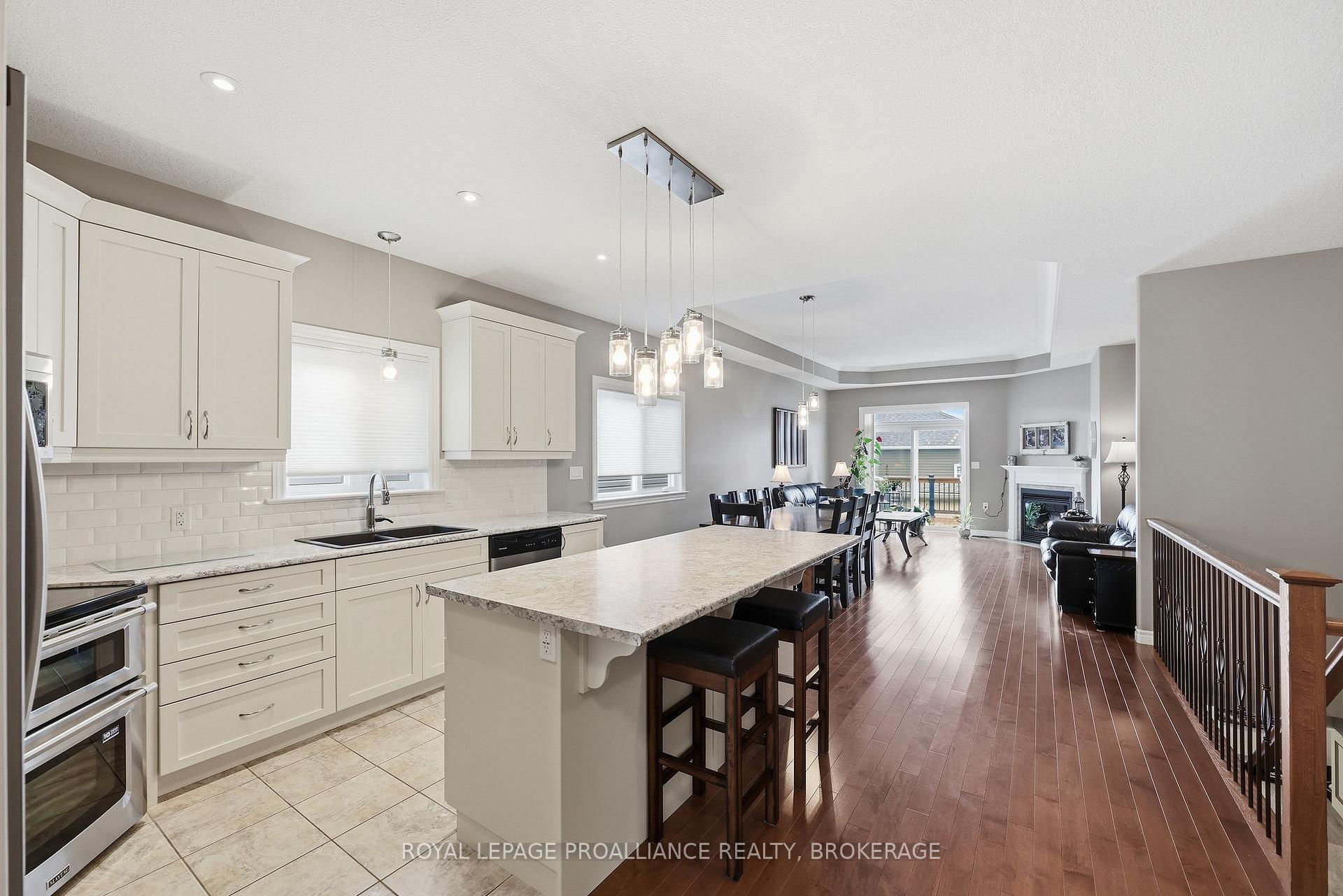 Photo 12 of 1224 Carfa Crescent, Kingston, City Northwest — HOMEH