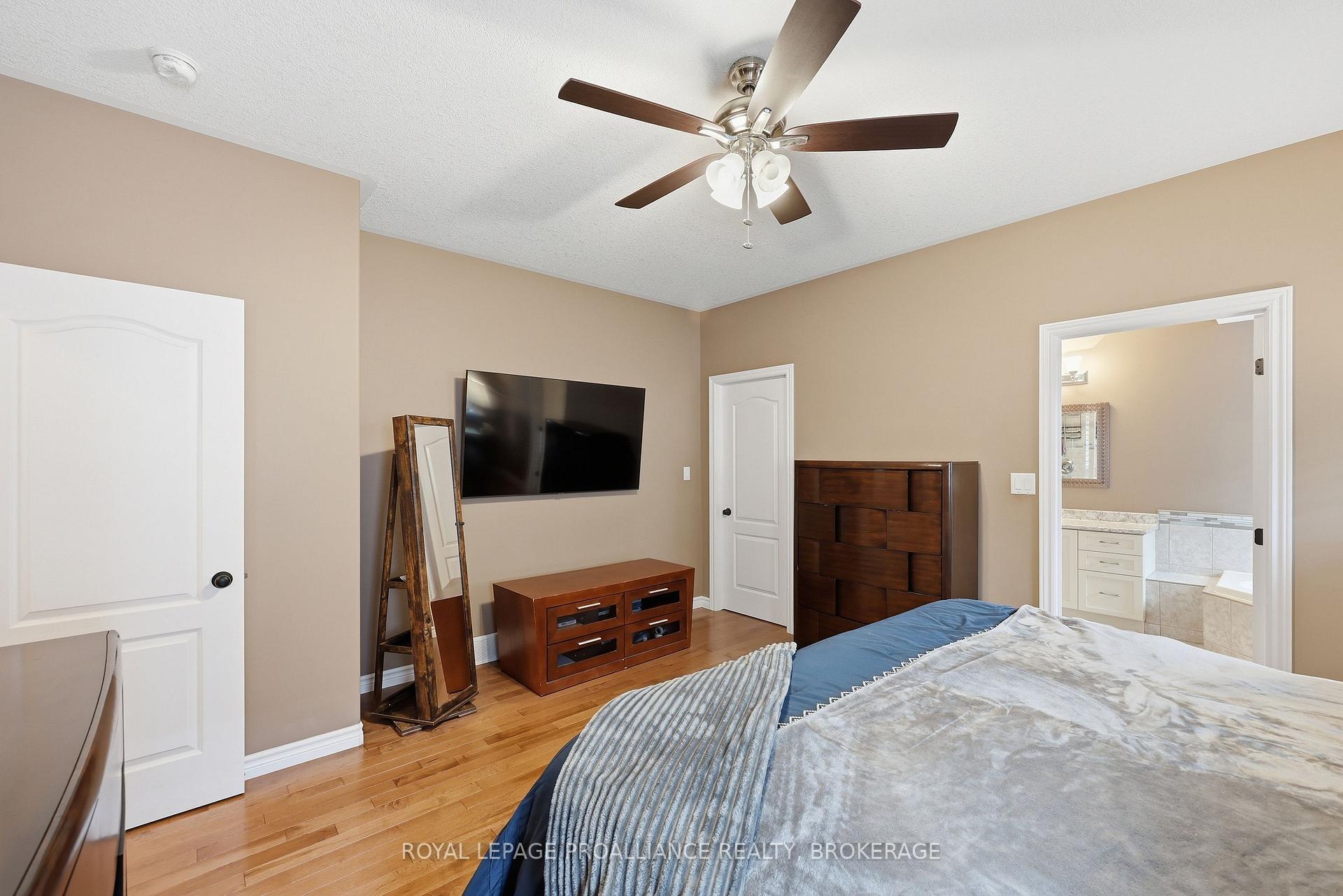 Photo 29 of 1224 Carfa Crescent, Kingston, City Northwest — HOMEH