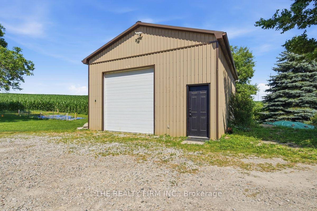 Photo 7 of 808 Elginfield Road, North Middlesex, Rural North Middlesex — HOMEH