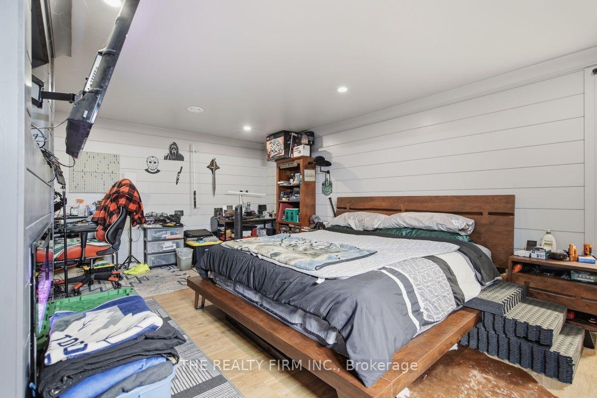 Photo 16 of 808 Elginfield Road, North Middlesex, Rural North Middlesex — HOMEH