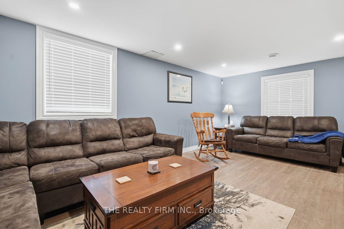 Photo 14 of 808 Elginfield Road, North Middlesex, Rural North Middlesex — HOMEH