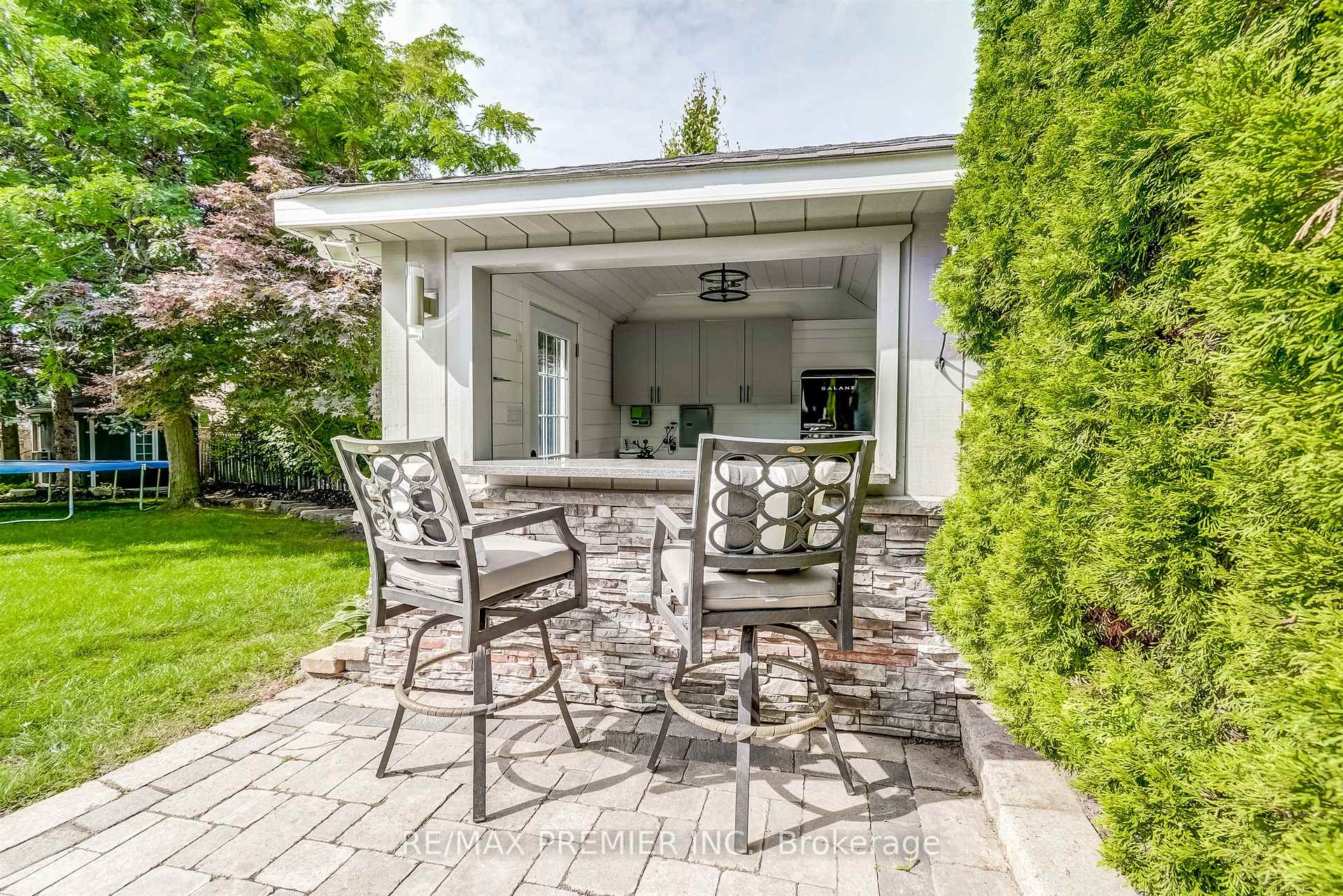 Photo 44 of 298 Castlehill Road, Vaughan, Maple — HOMEH