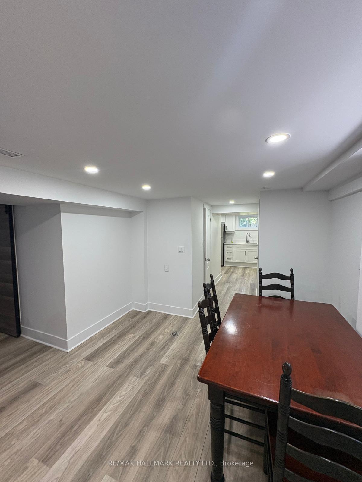 Photo 5 of Unit Basement, 7 Ilfracombe Crescent, Scarborough, Wexford-Maryvale — HOMEH