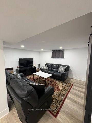 Photo 6 of Unit Basement, 7 Ilfracombe Crescent, Scarborough, Wexford-Maryvale — HOMEH