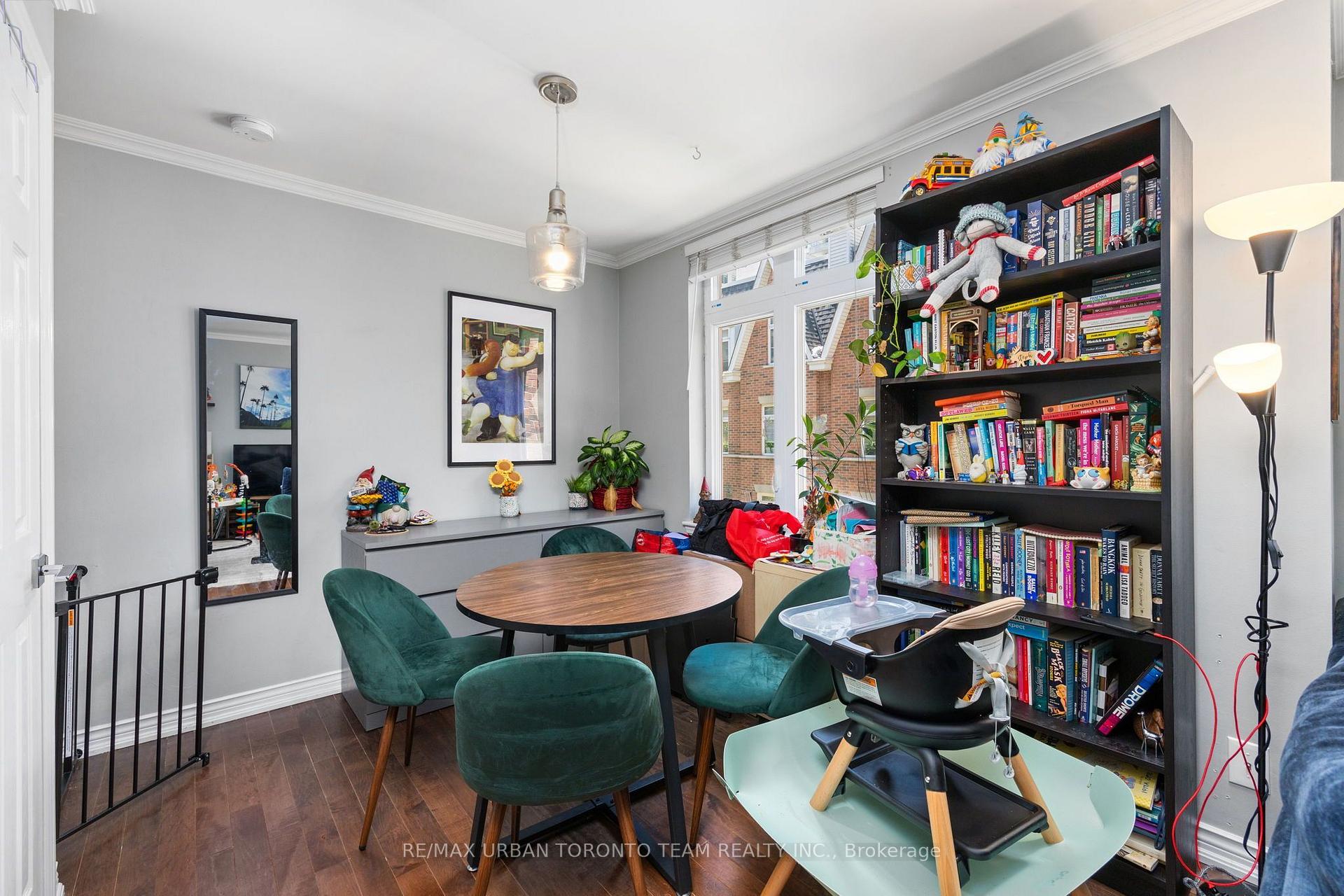 Photo 5 of Unit 21, 85 Lillian Street, Toronto, Mount Pleasant West — HOMEH