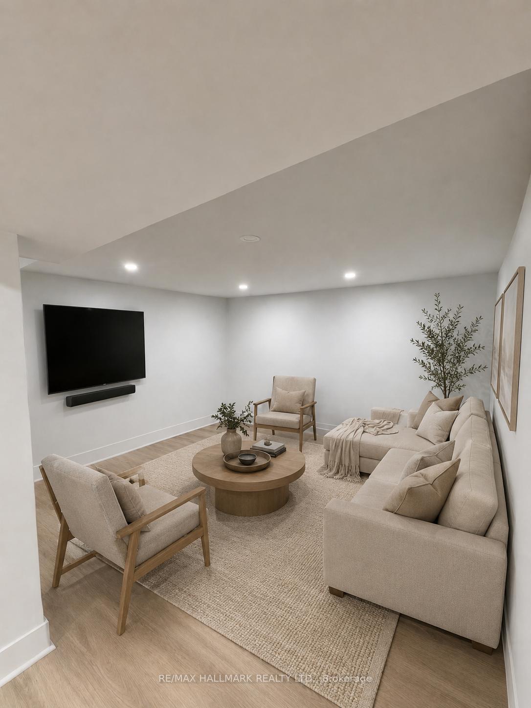 Front of Unit Basement, 7 Ilfracombe Crescent