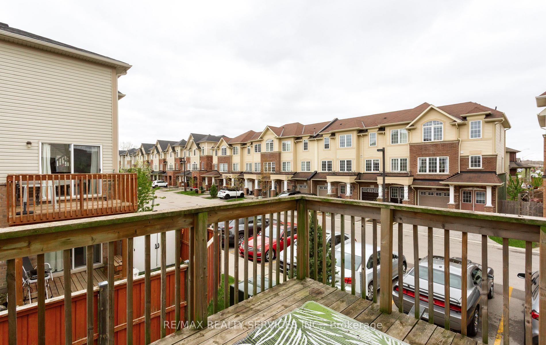 Photo 44 of 21 Dorchester Terrace, Hamilton, Stoney Creek Mountain — HOMEH