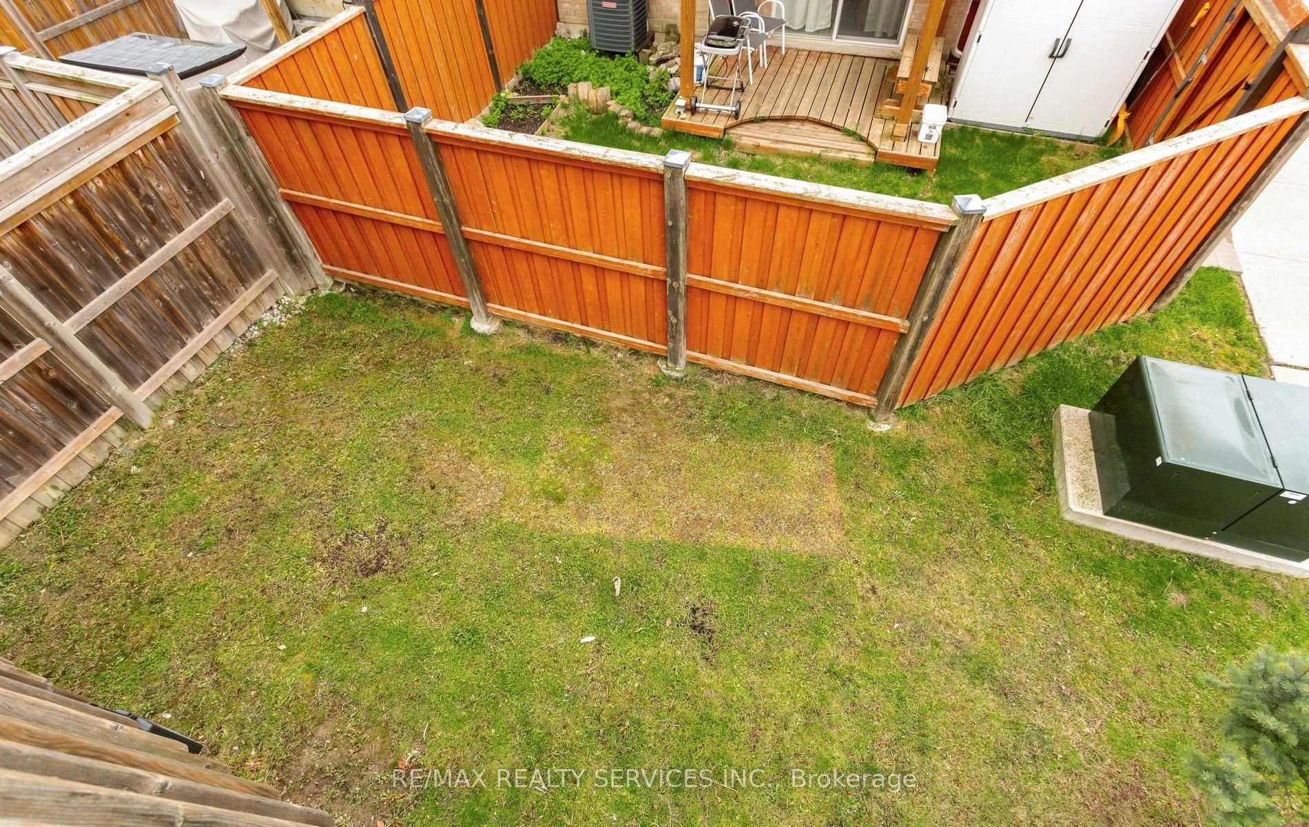 Photo 46 of 21 Dorchester Terrace, Hamilton, Stoney Creek Mountain — HOMEH