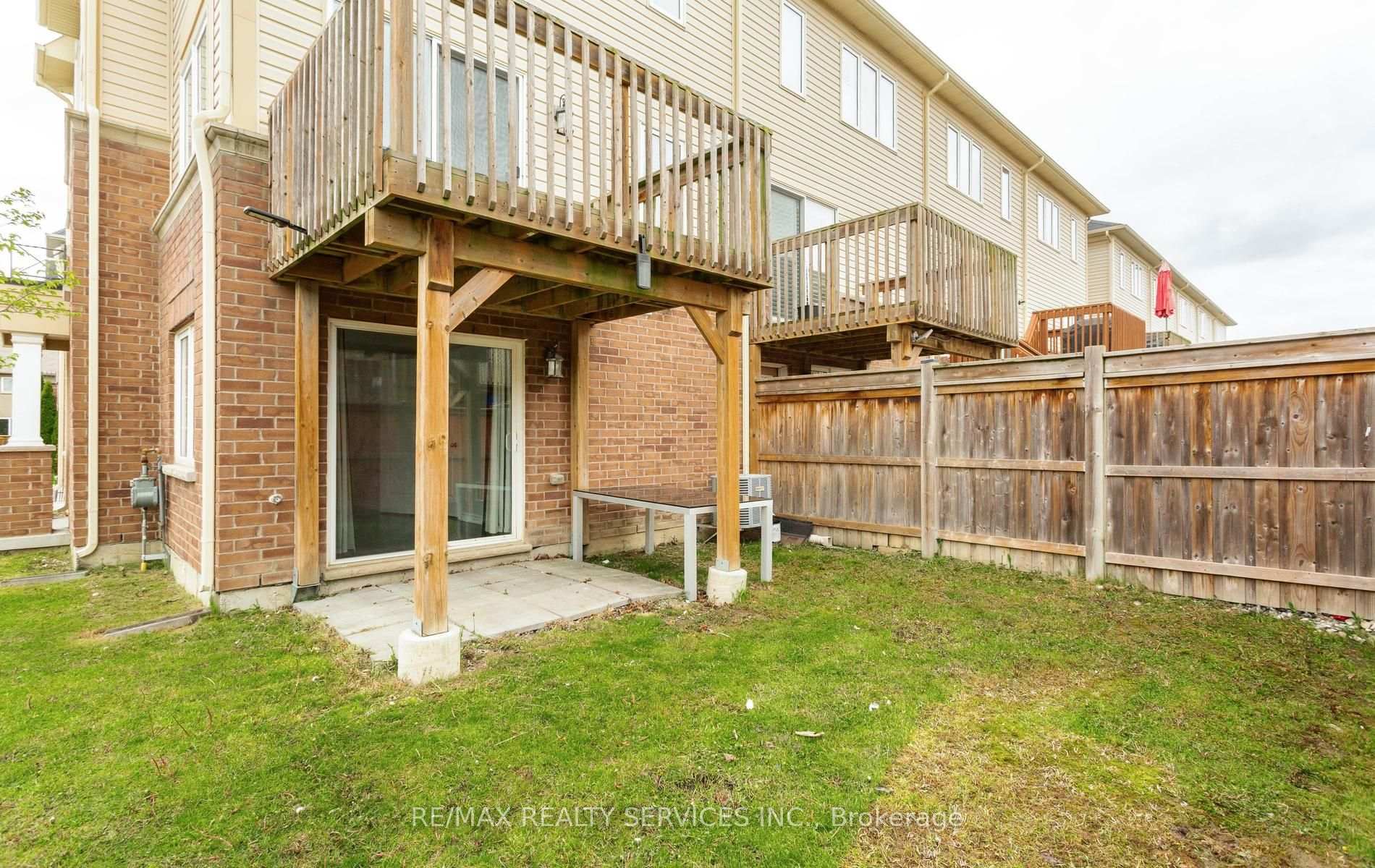 Photo 48 of 21 Dorchester Terrace, Hamilton, Stoney Creek Mountain — HOMEH