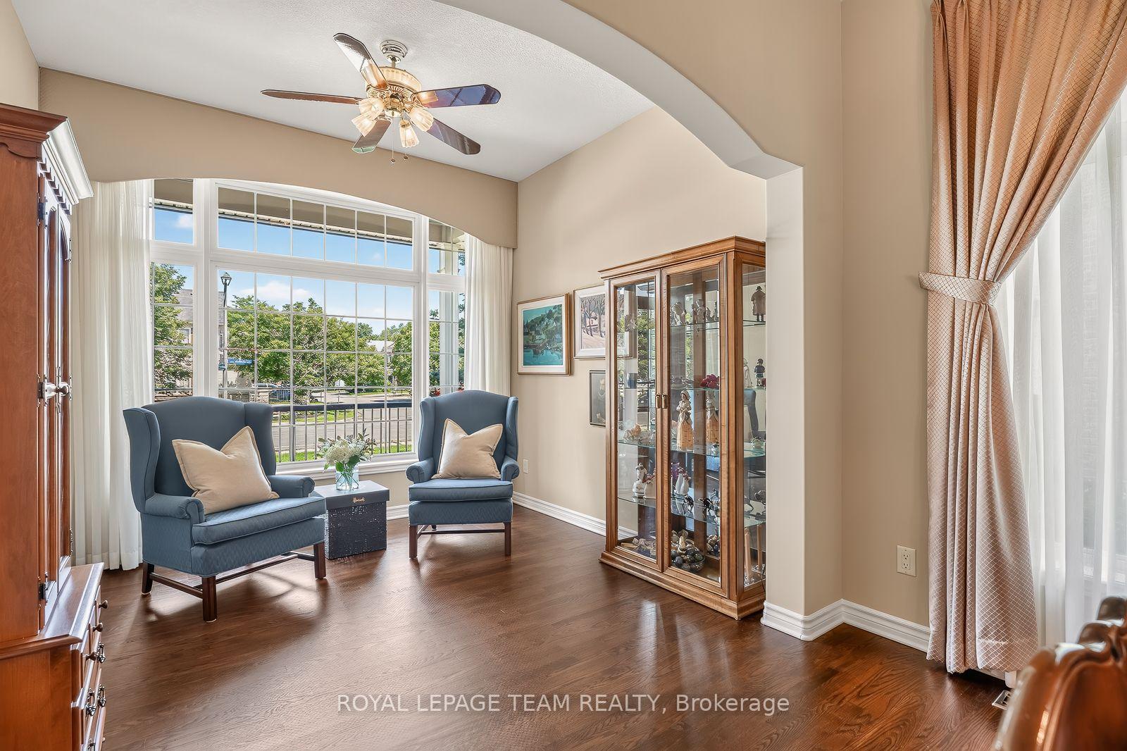 Photo 13 of 102 Golflinks Drive, Ottawa, Barrhaven - Stonebridge — HOMEH