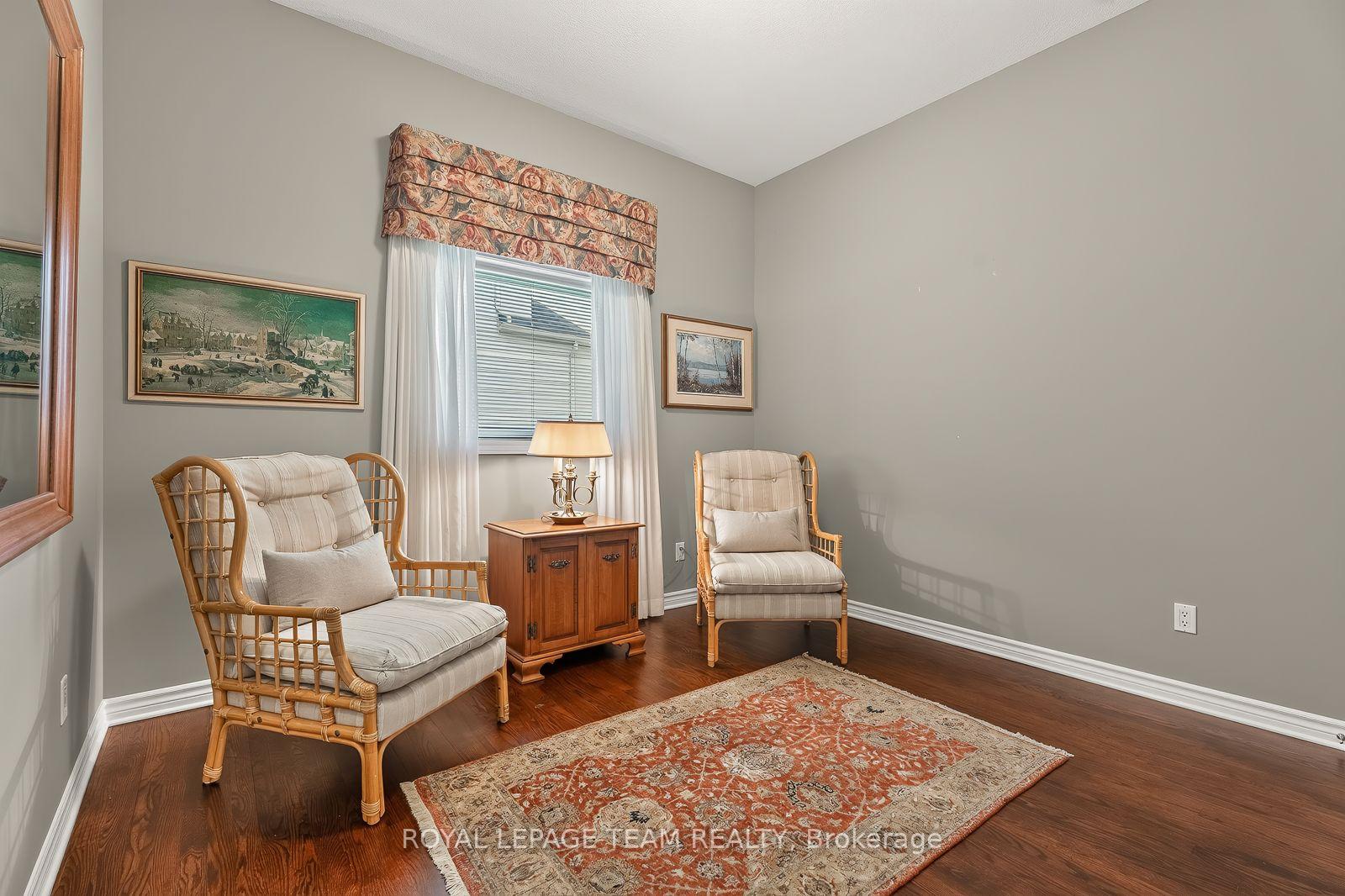Photo 20 of 102 Golflinks Drive, Ottawa, Barrhaven - Stonebridge — HOMEH