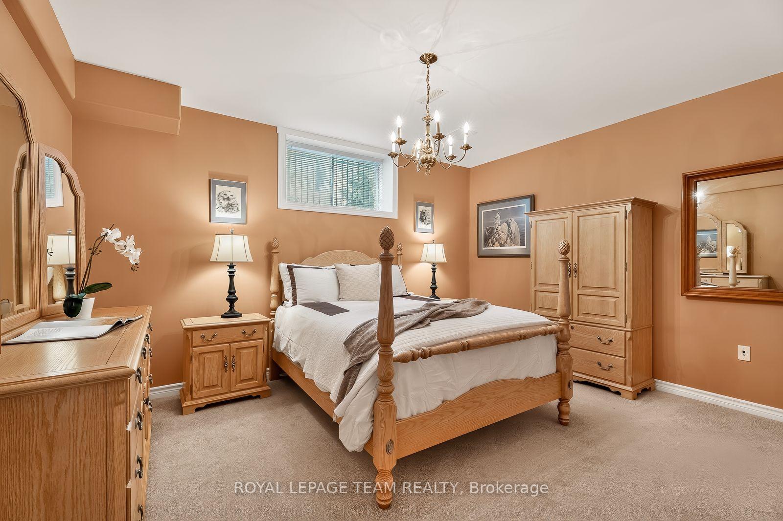 Photo 27 of 102 Golflinks Drive, Ottawa, Barrhaven - Stonebridge — HOMEH