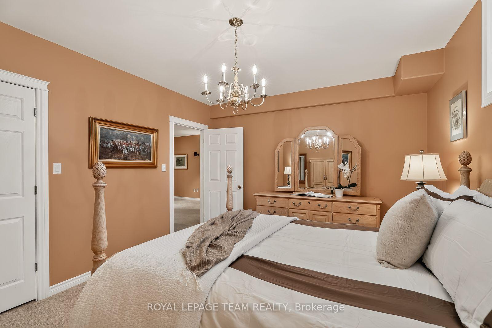 Photo 28 of 102 Golflinks Drive, Ottawa, Barrhaven - Stonebridge — HOMEH