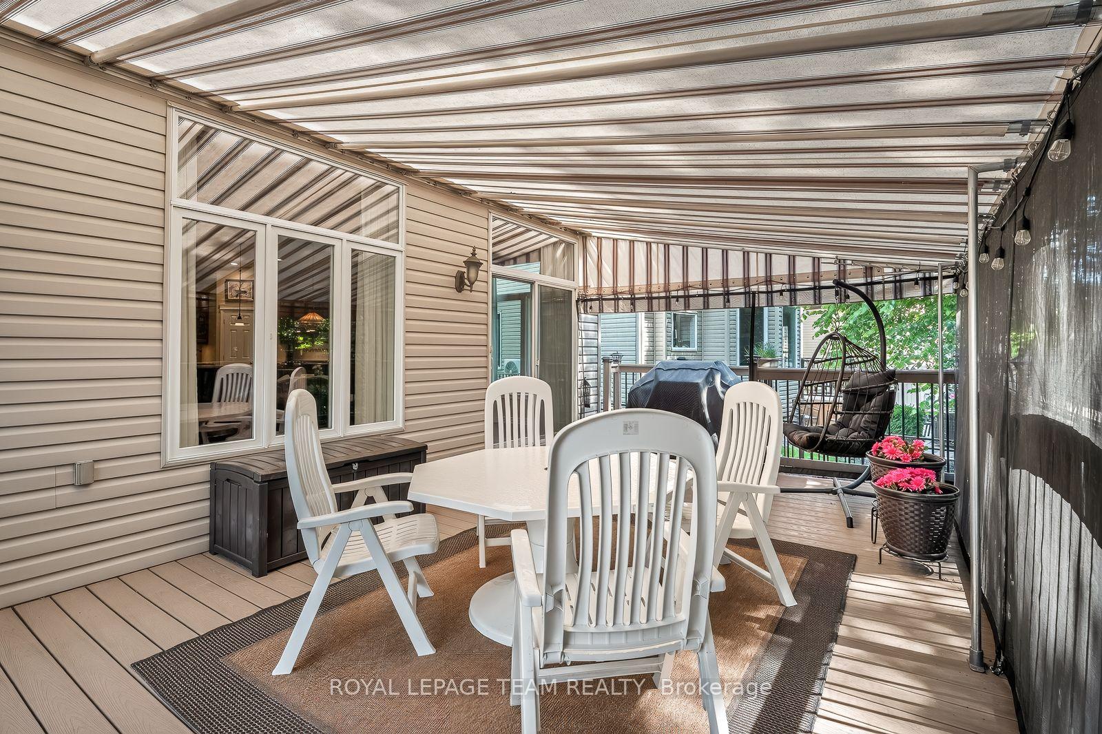 Photo 32 of 102 Golflinks Drive, Ottawa, Barrhaven - Stonebridge — HOMEH