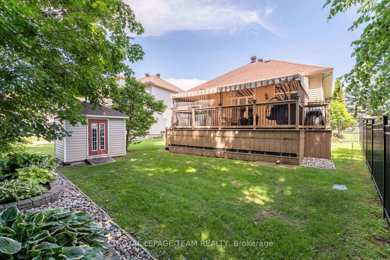 Photo 35 of 102 Golflinks Drive, Ottawa, Barrhaven - Stonebridge — HOMEH