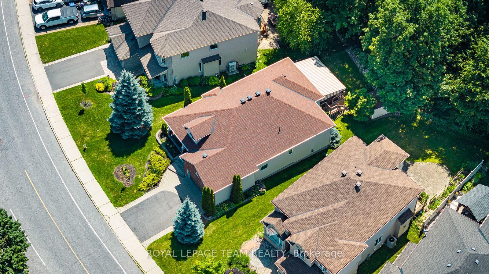 Photo 37 of 102 Golflinks Drive, Ottawa, Barrhaven - Stonebridge — HOMEH