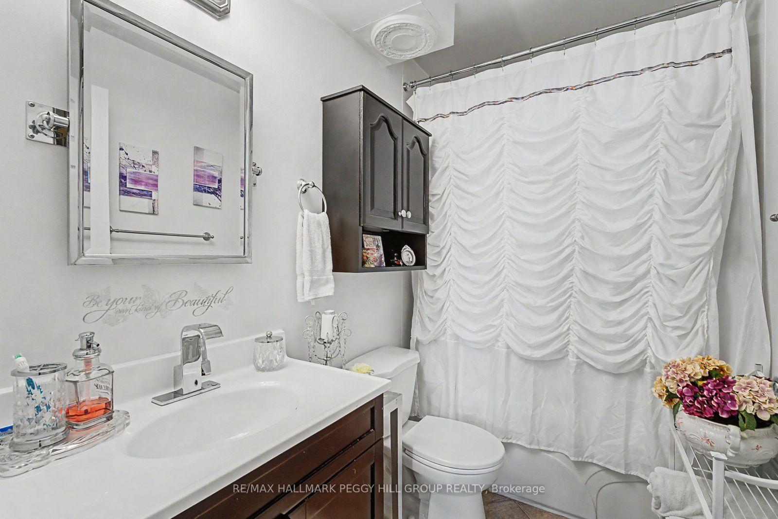 Photo 7 of Unit 415, 126 Bell Farm Road, Barrie, Alliance — HOMEH