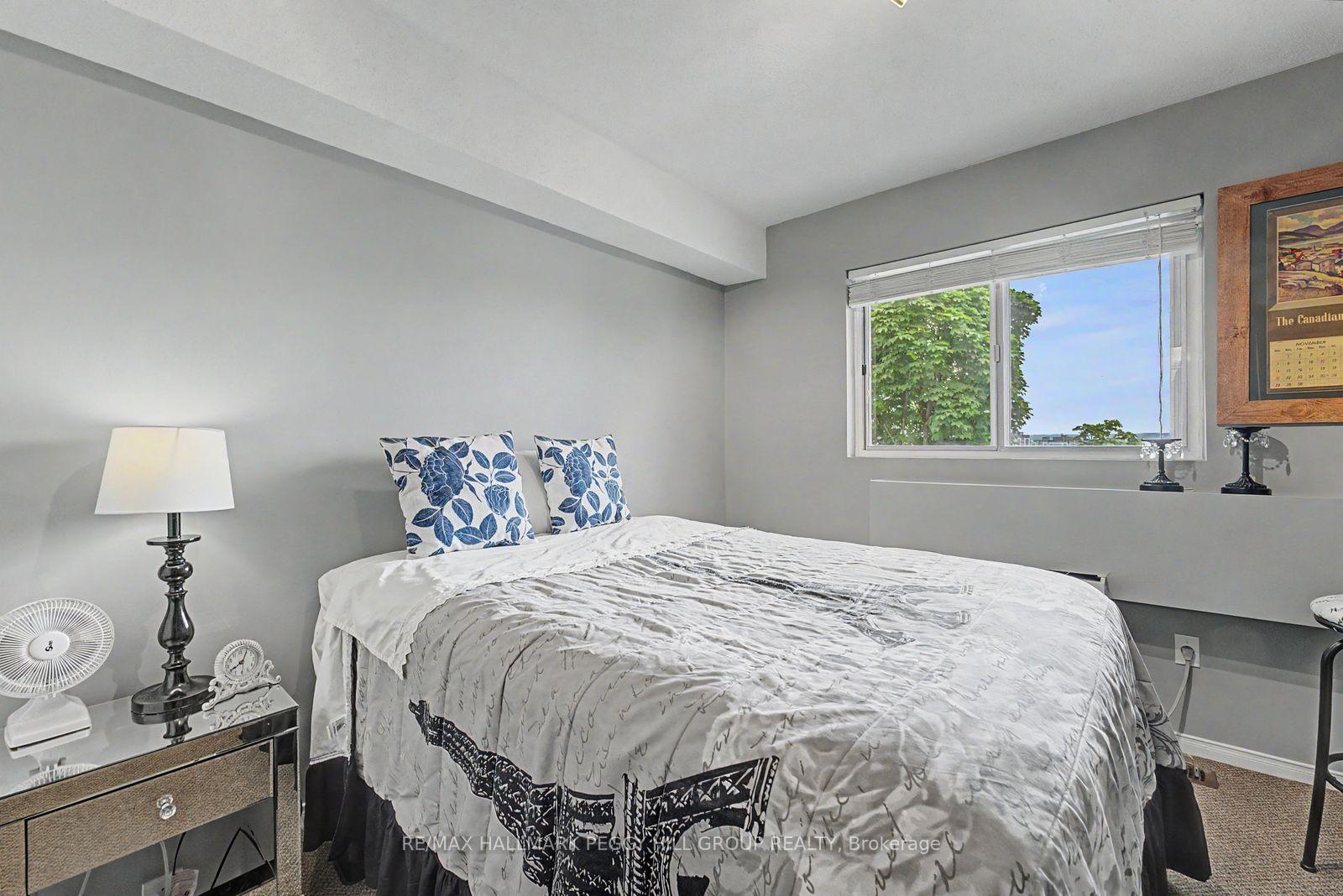 Photo 8 of Unit 415, 126 Bell Farm Road, Barrie, Alliance — HOMEH