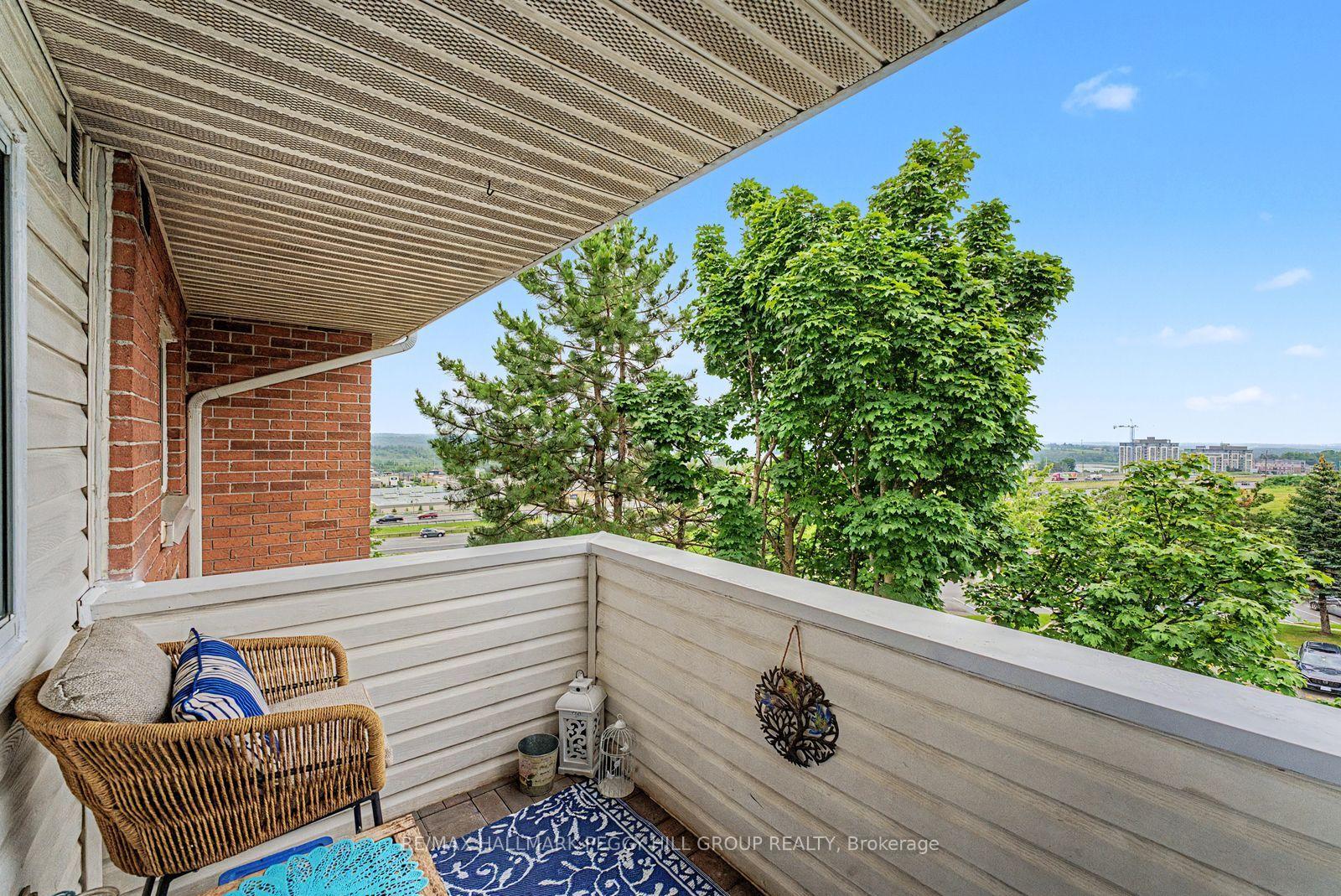 Photo 11 of Unit 415, 126 Bell Farm Road, Barrie, Alliance — HOMEH