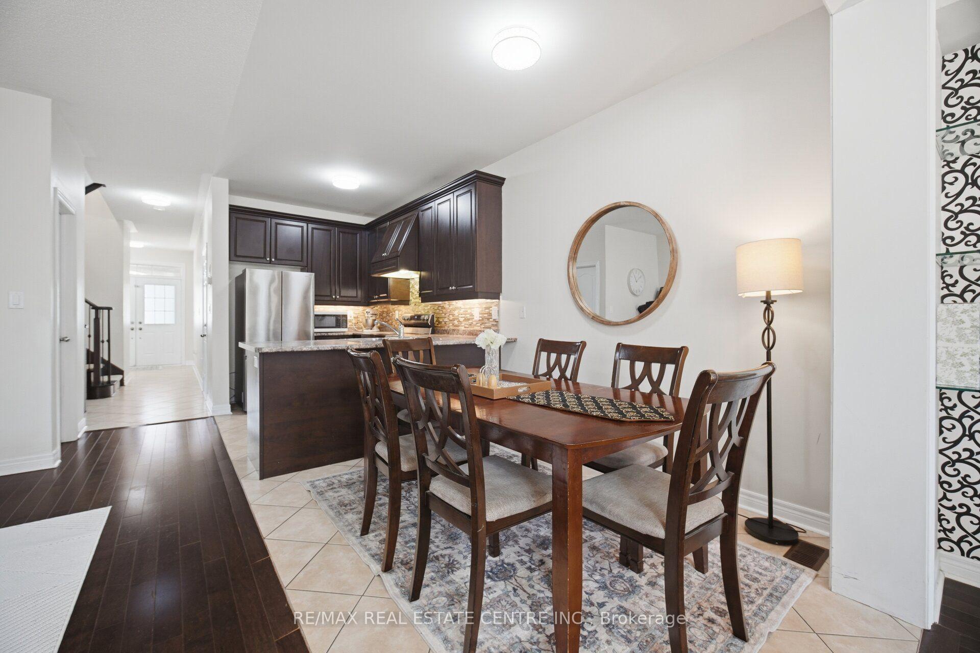 Photo 11 of 41 Lorenzo Circle, Brampton, Sandringham-Wellington — HOMEH