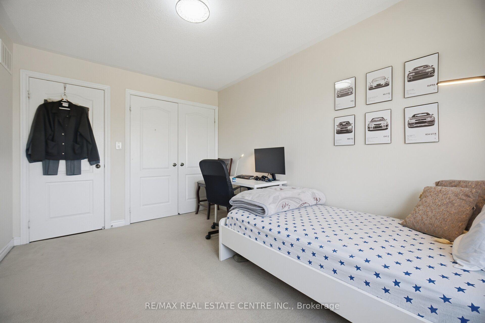 Photo 31 of 41 Lorenzo Circle, Brampton, Sandringham-Wellington — HOMEH
