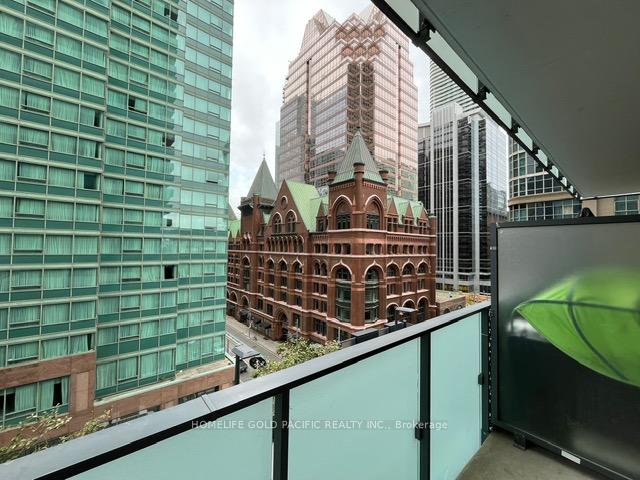 Photo 2 of Unit 611, 25 Richmond Street E, Toronto, Church-Yonge Corridor — HOMEH