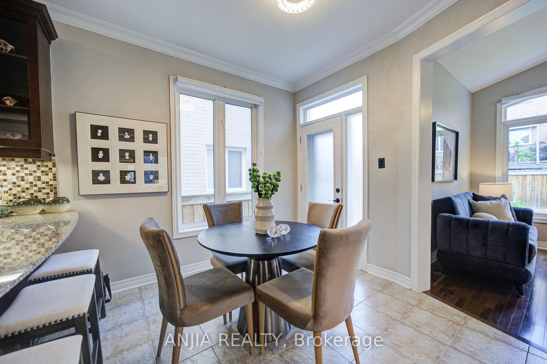 Photo 17 of 170 Ascalon Drive, Vaughan, Patterson — HOMEH
