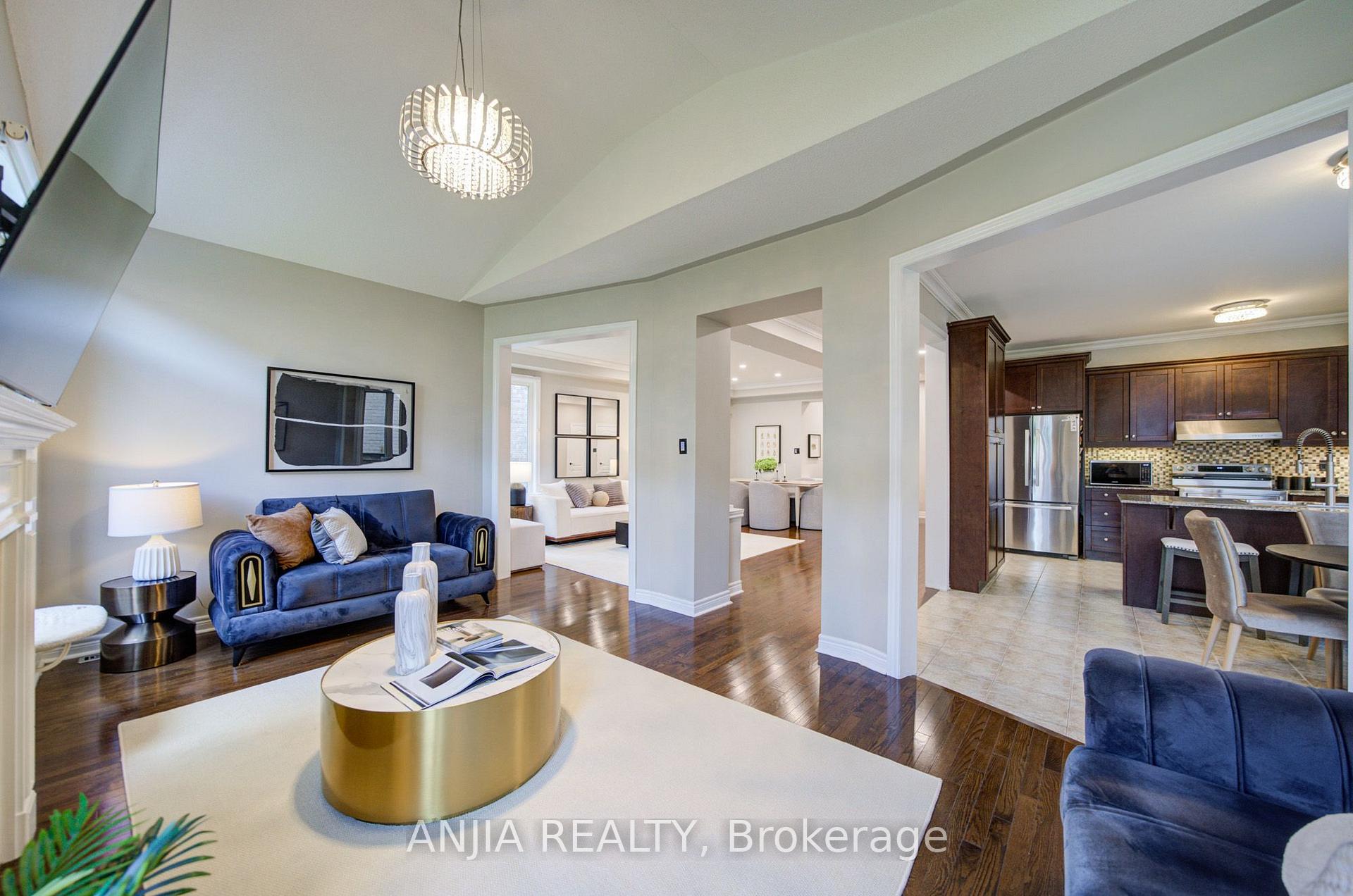 Photo 19 of 170 Ascalon Drive, Vaughan, Patterson — HOMEH