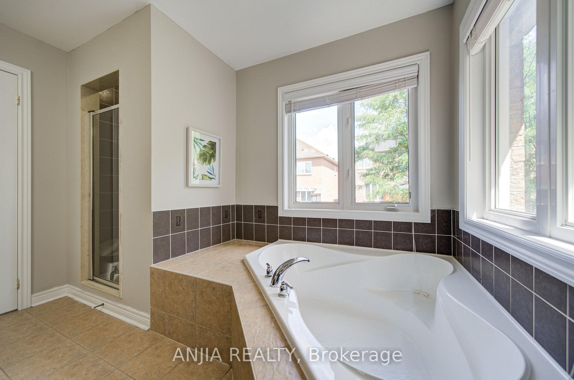 Photo 29 of 170 Ascalon Drive, Vaughan, Patterson — HOMEH