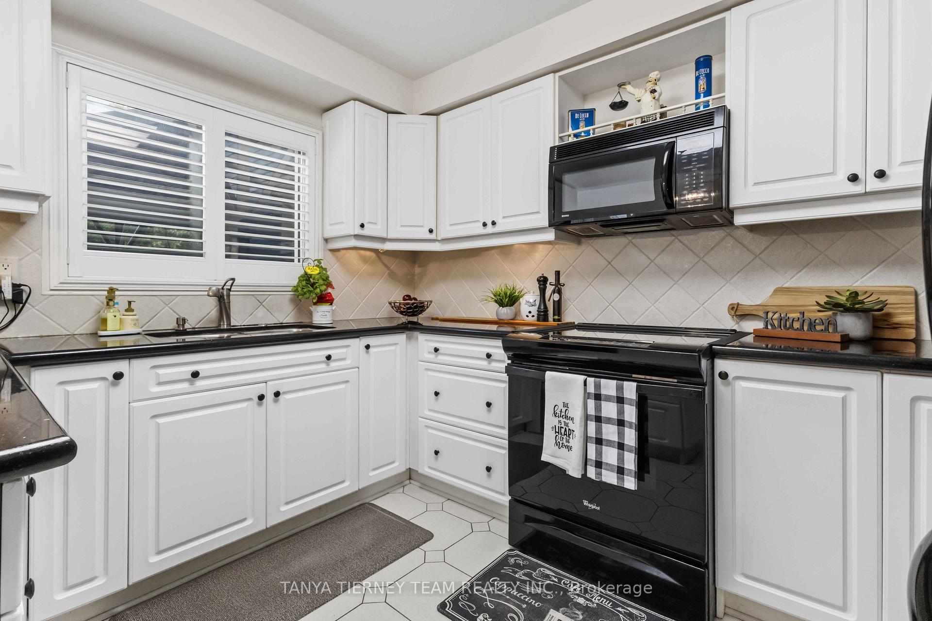 Photo 17 of 60 Cairns Drive, Markham, Raymerville — HOMEH