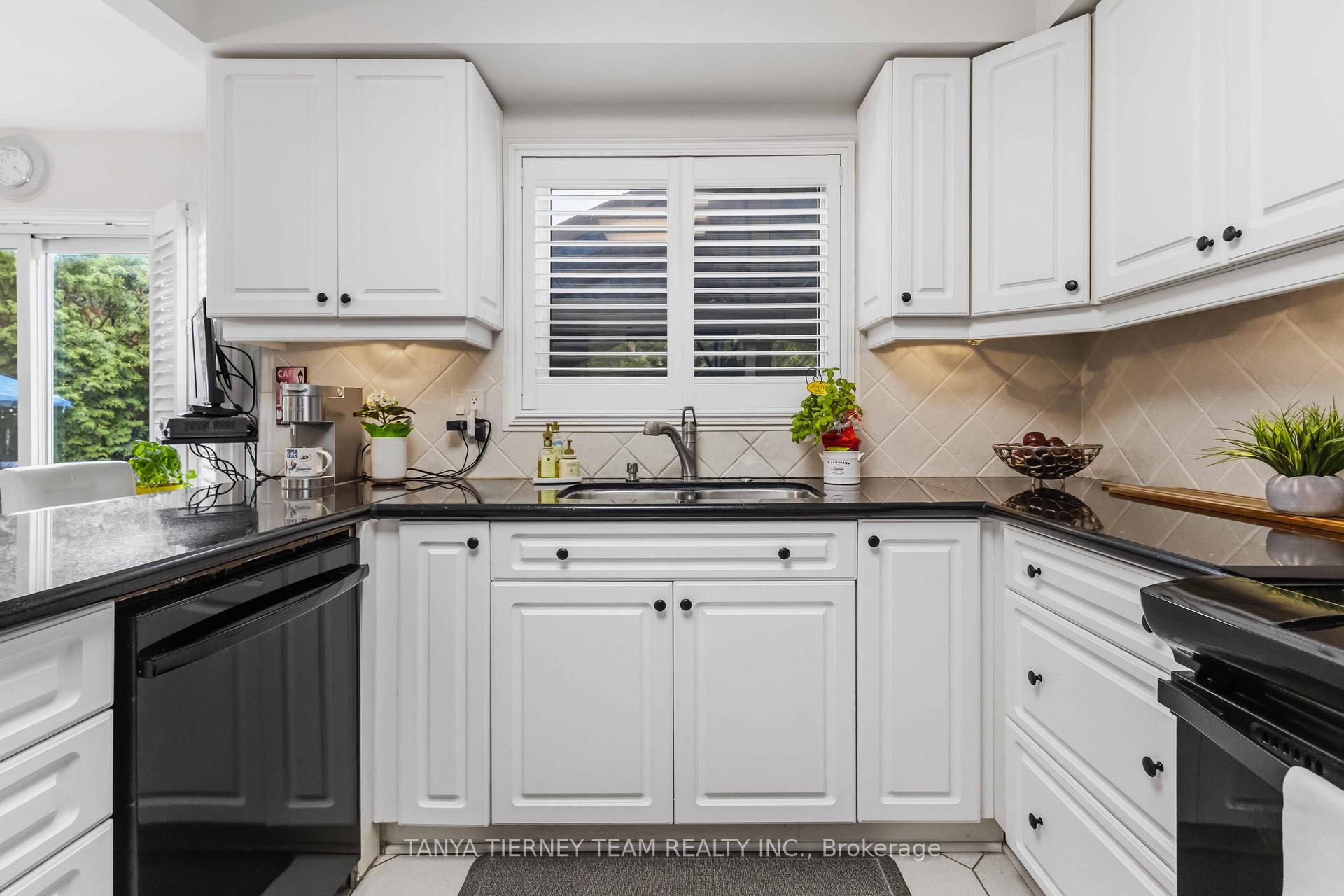 Photo 18 of 60 Cairns Drive, Markham, Raymerville — HOMEH