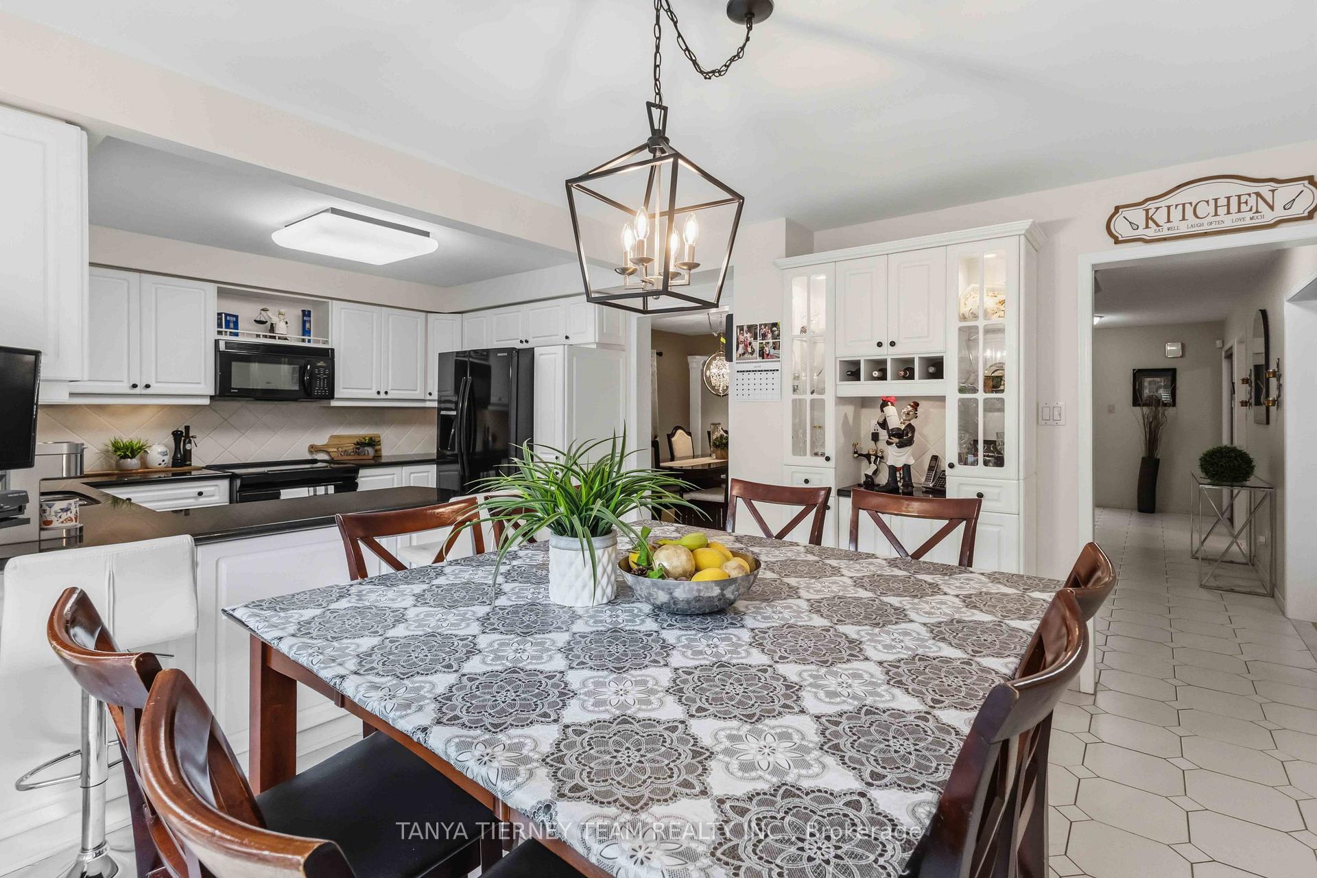 Photo 24 of 60 Cairns Drive, Markham, Raymerville — HOMEH