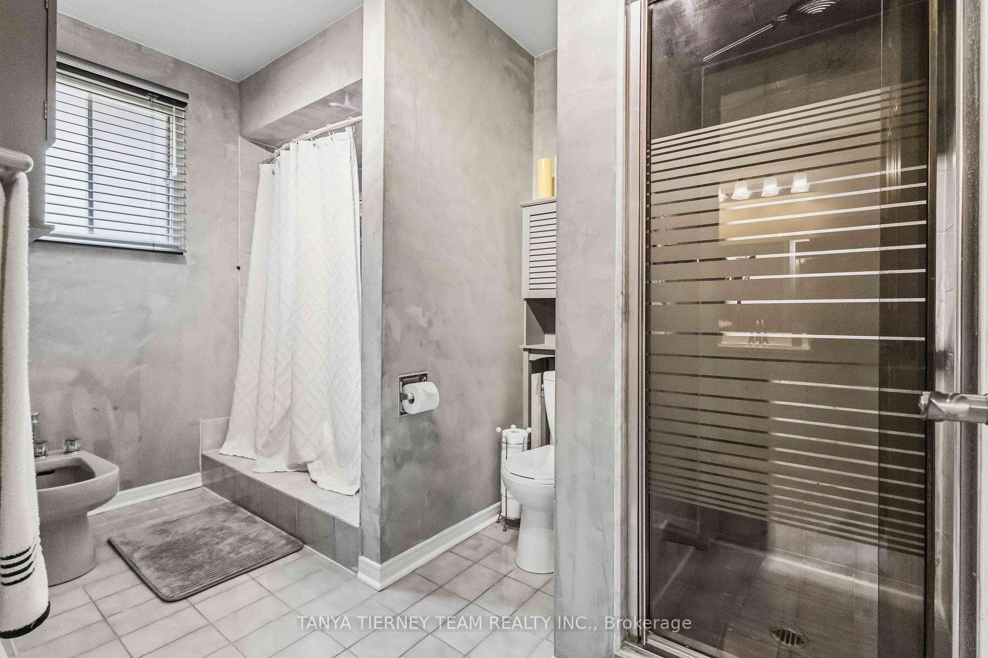 Photo 29 of 60 Cairns Drive, Markham, Raymerville — HOMEH
