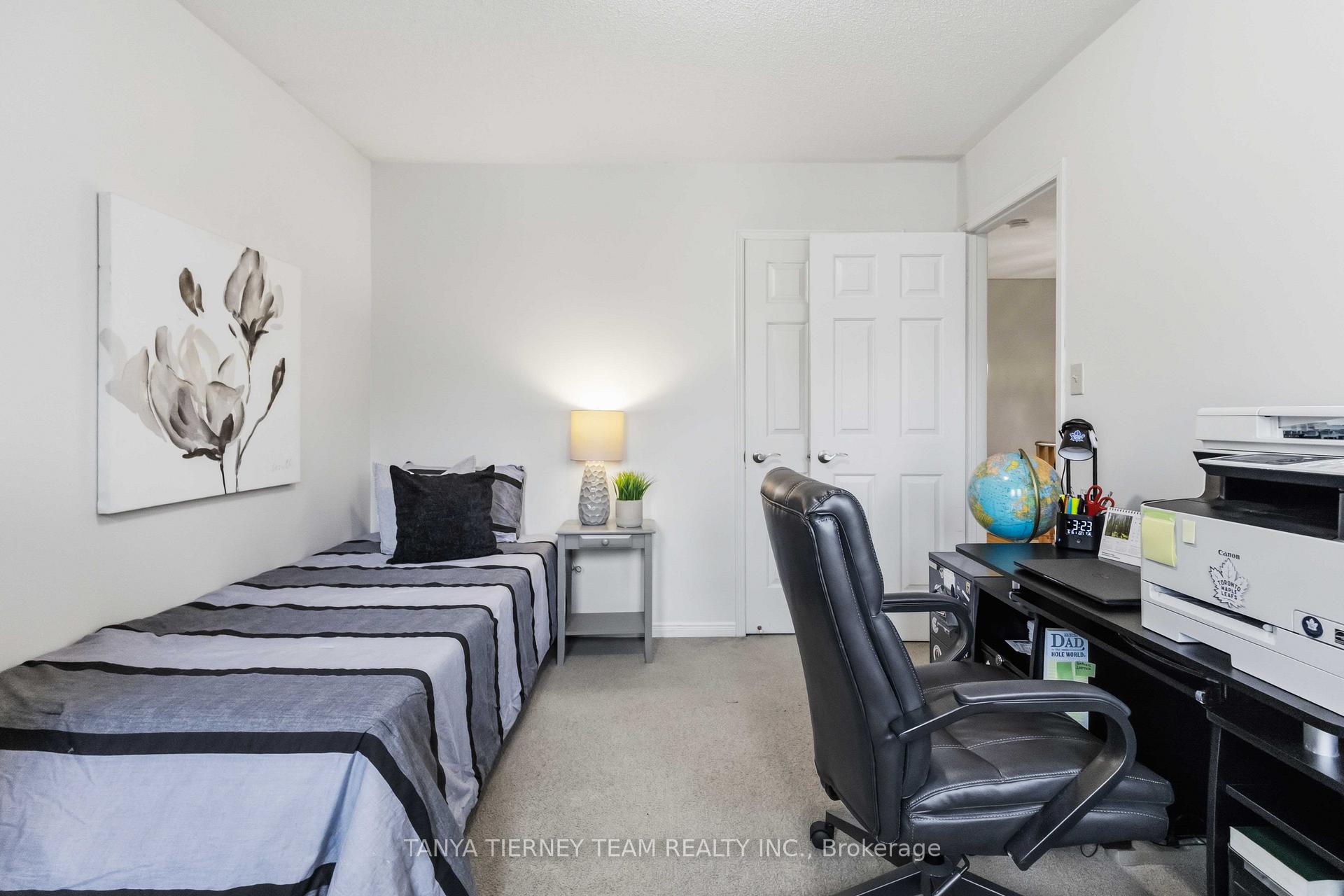 Photo 32 of 60 Cairns Drive, Markham, Raymerville — HOMEH