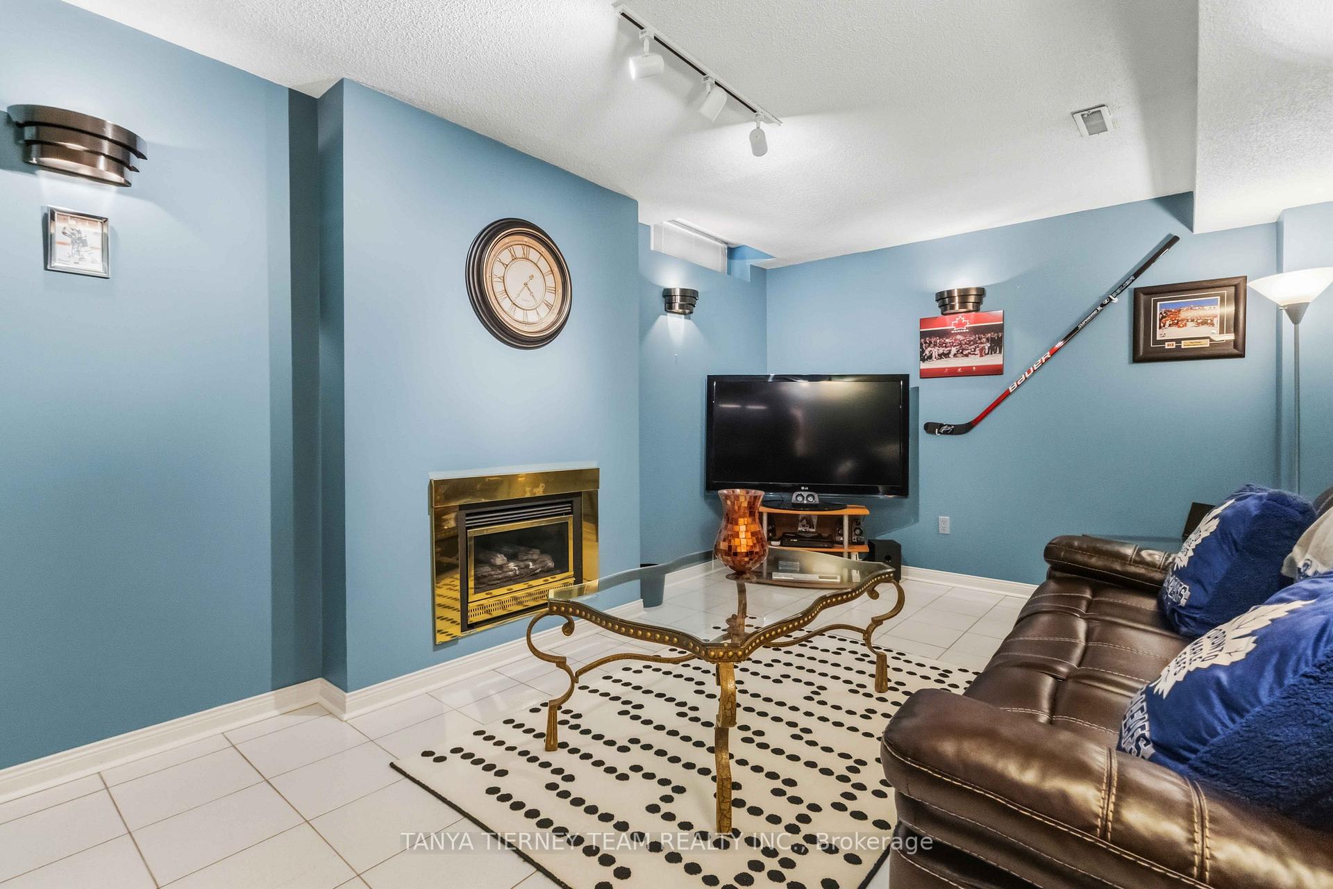 Photo 40 of 60 Cairns Drive, Markham, Raymerville — HOMEH