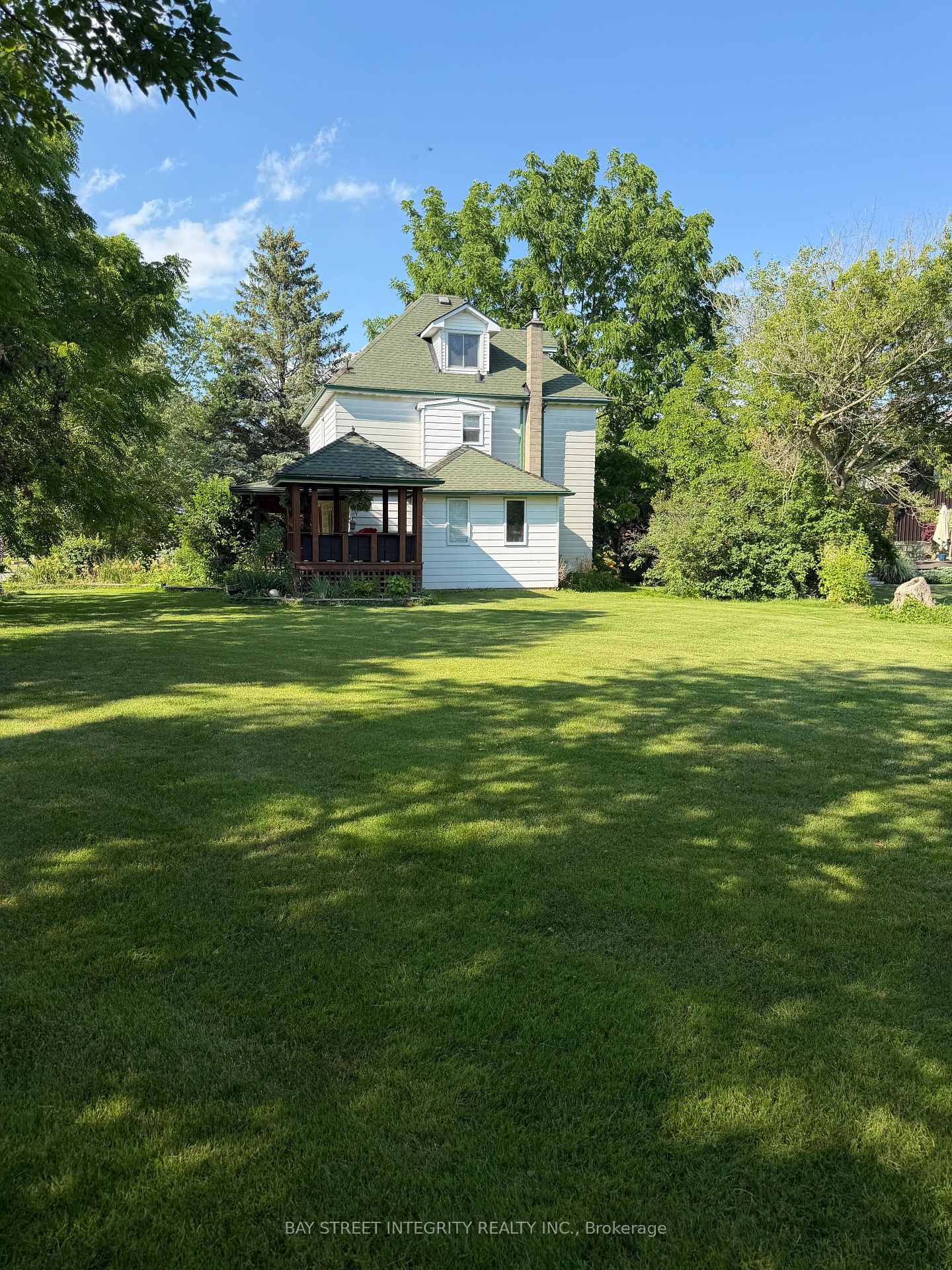 Photo 3 of 3183 Cemetery Road, Hamilton, Rural Glanbrook — HOMEH