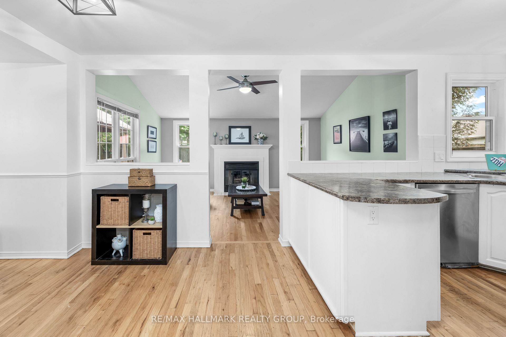Photo 15 of 652 Thicket Way, Ottawa, Fallingbrook/Gardenway South — HOMEH