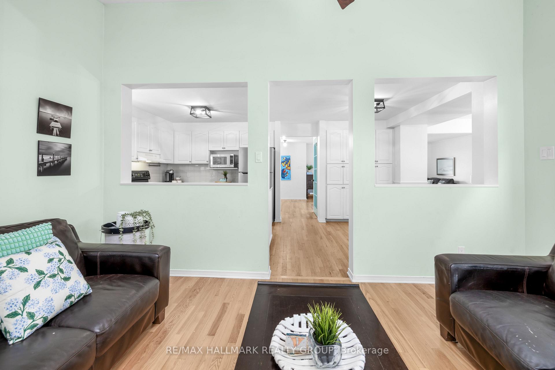 Photo 21 of 652 Thicket Way, Ottawa, Fallingbrook/Gardenway South — HOMEH