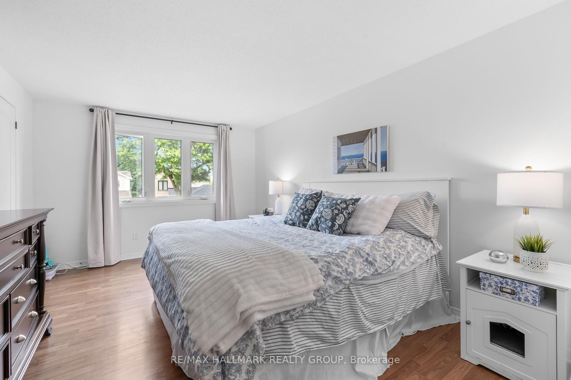 Photo 31 of 652 Thicket Way, Ottawa, Fallingbrook/Gardenway South — HOMEH