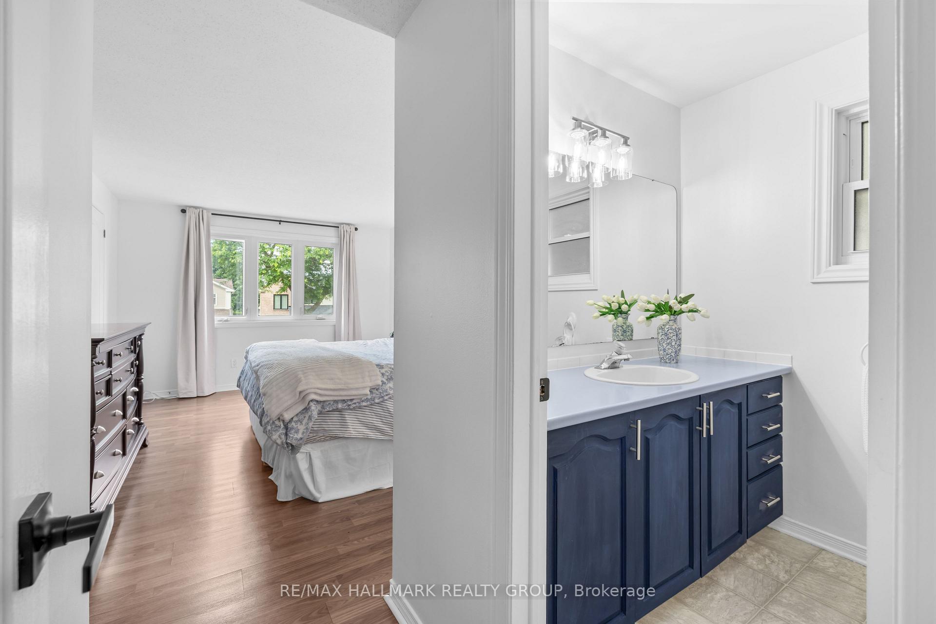 Photo 32 of 652 Thicket Way, Ottawa, Fallingbrook/Gardenway South — HOMEH