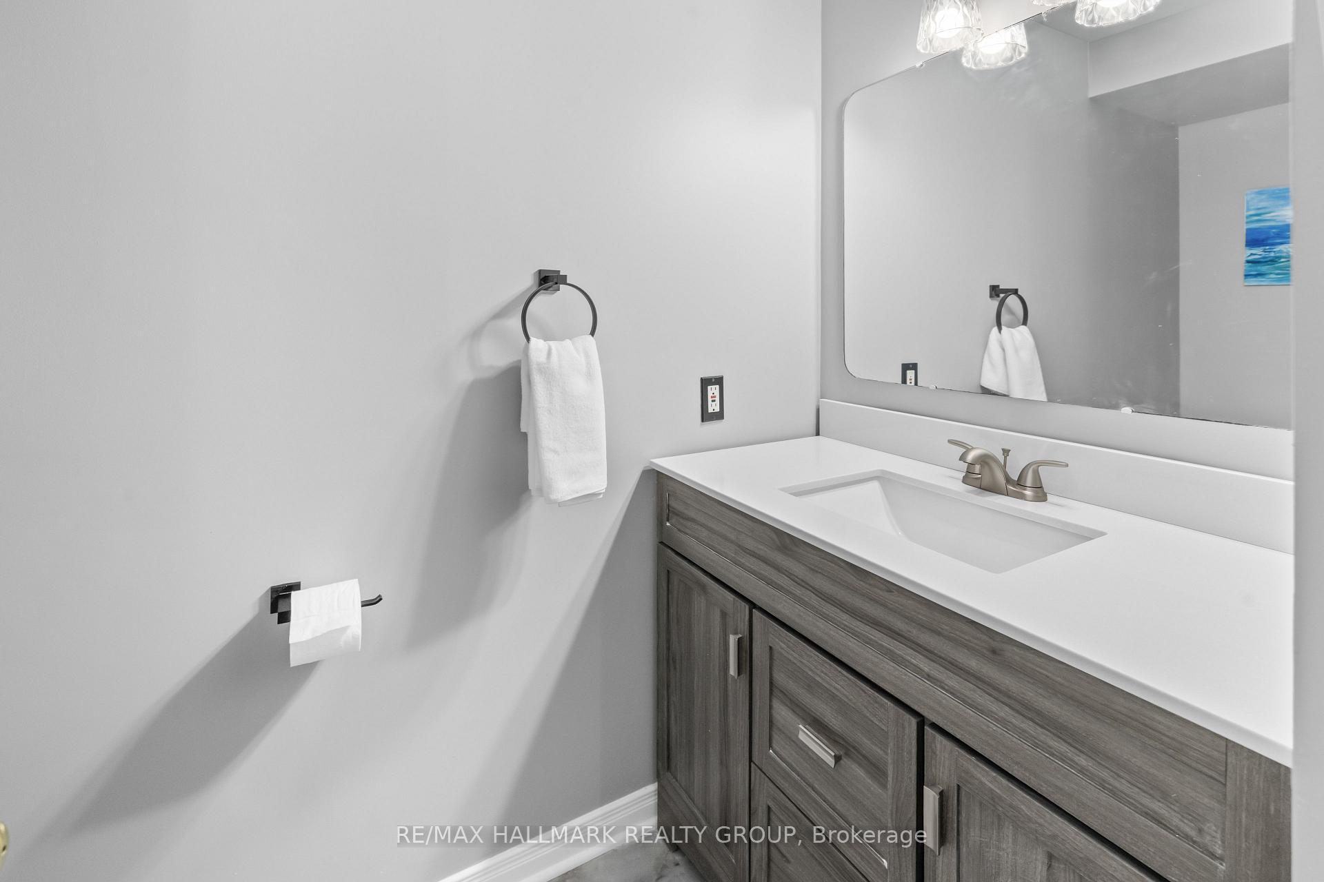 Photo 43 of 652 Thicket Way, Ottawa, Fallingbrook/Gardenway South — HOMEH