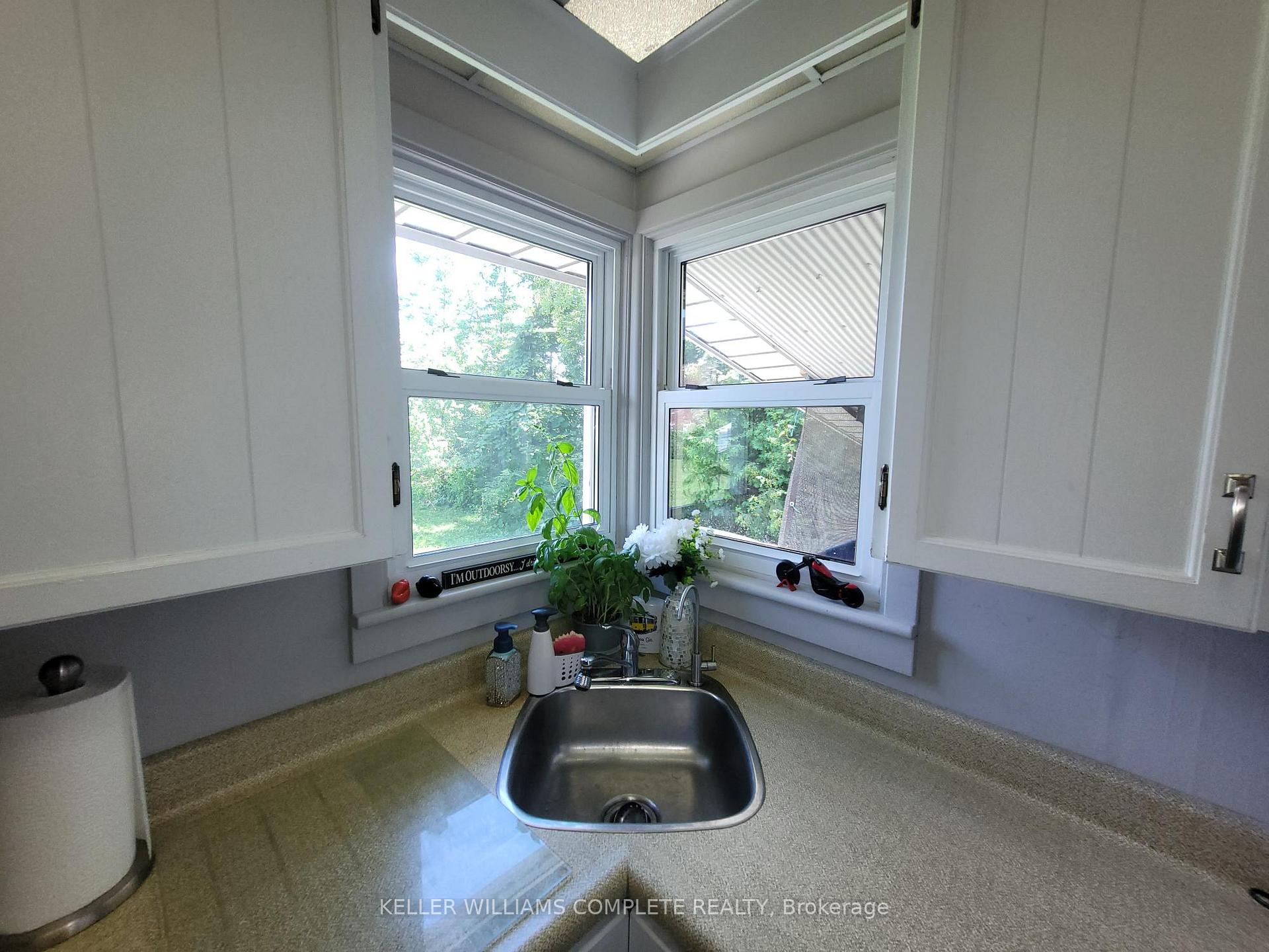 Photo 21 of 879 West 5TH Street, Hamilton, Gourley — HOMEH